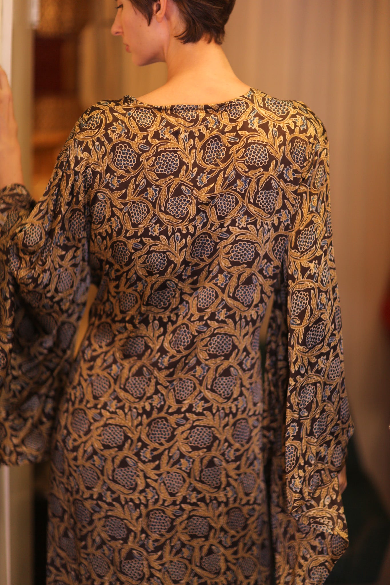 WING KIMONO PINA HYDRANGEA