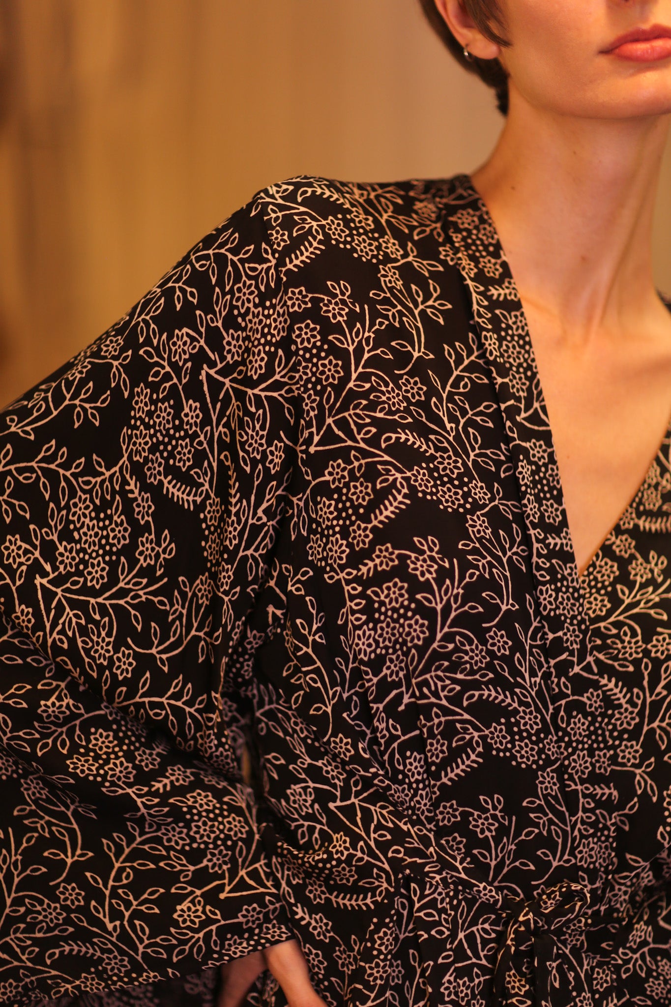 SILK WING KIMONO PINA FLORAL