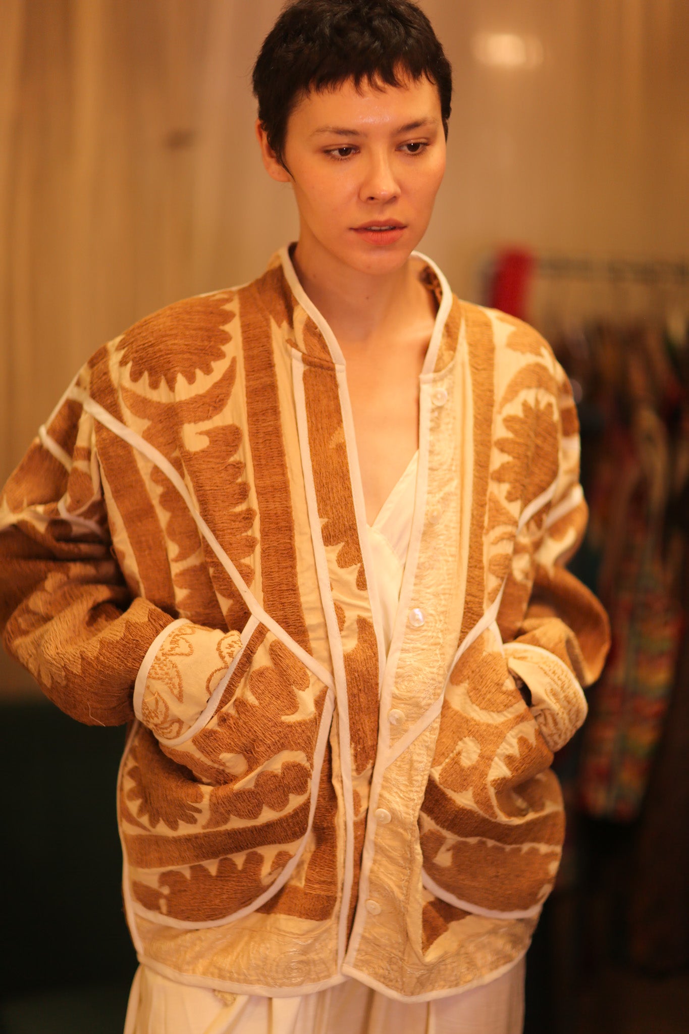 EMBROIDERED SUZANI JACKET PDIN