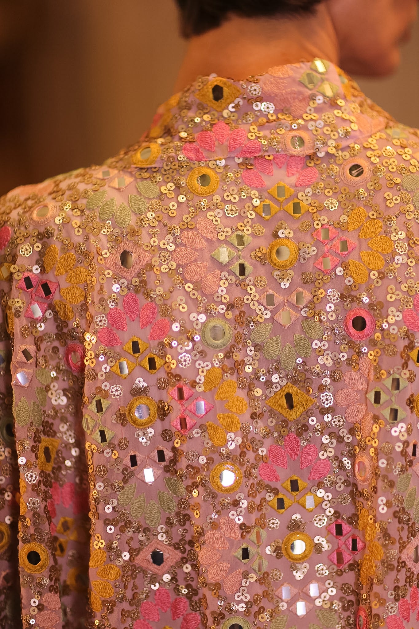 SEQUIN EMBROIDERED KIMONO WINTHA