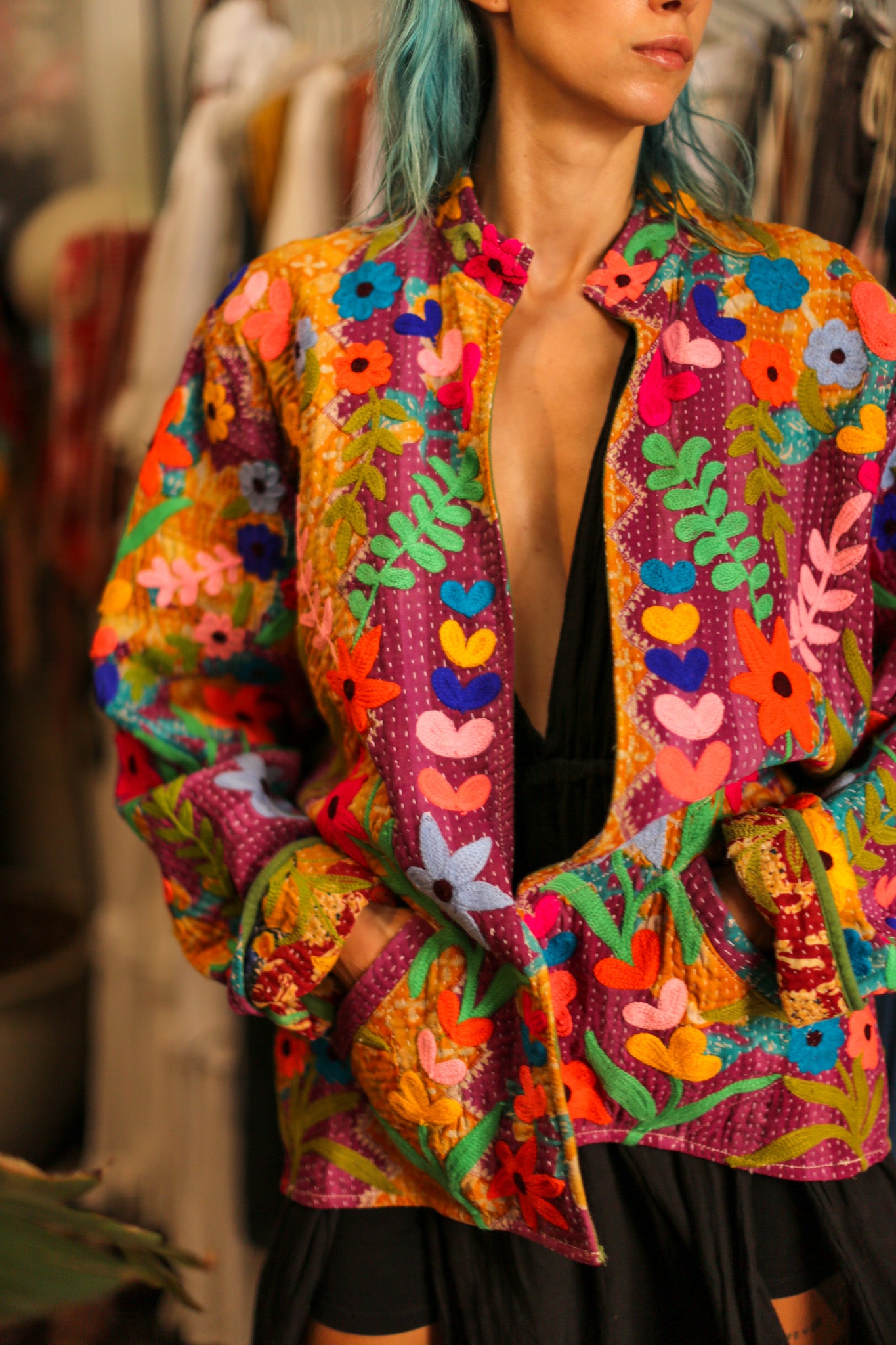 EMBROIDERED JACKET HOSIA