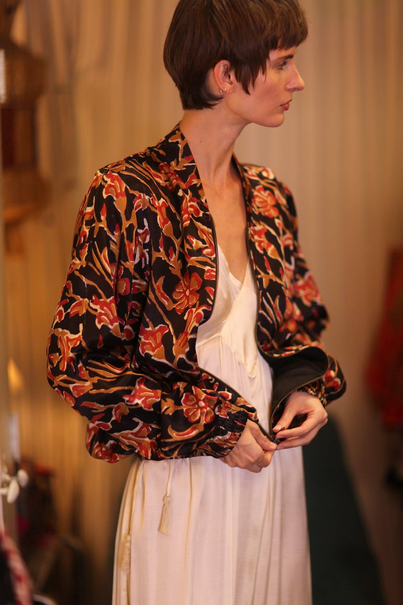 SILK BOMBER JACKET ANCHA SCARLET