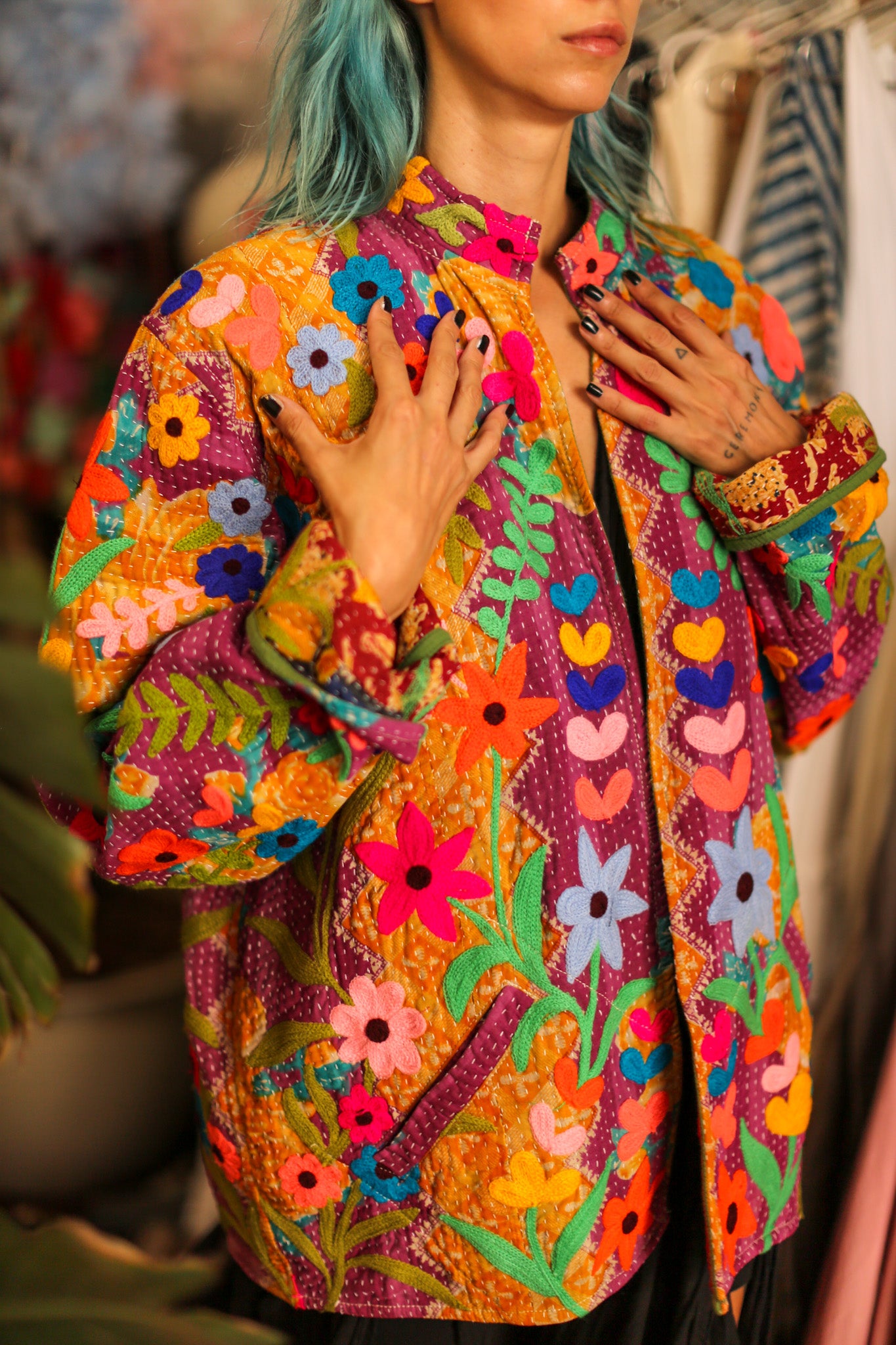 EMBROIDERED JACKET HOSIA