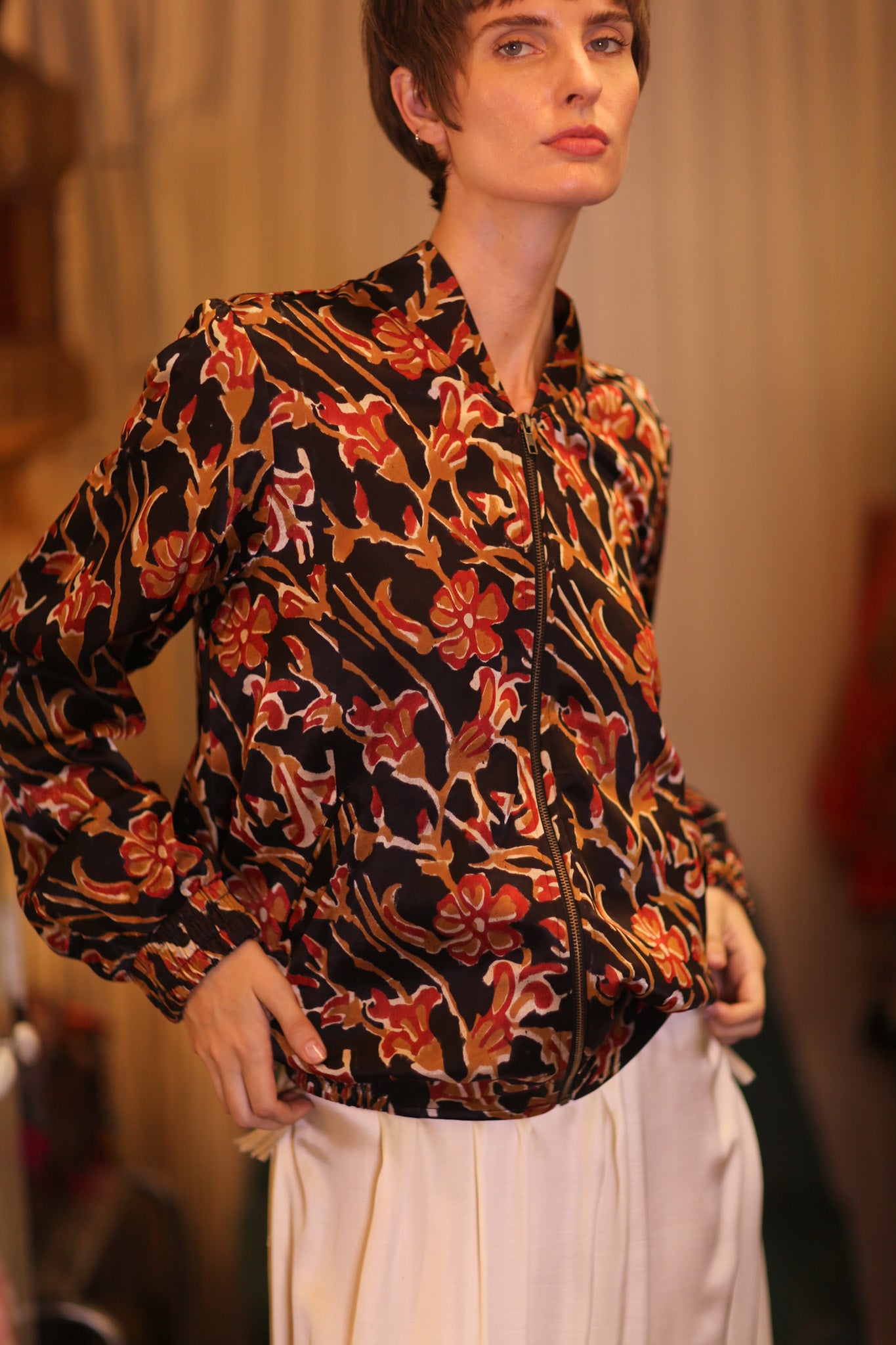 SILK BOMBER JACKET ANCHA SCARLET