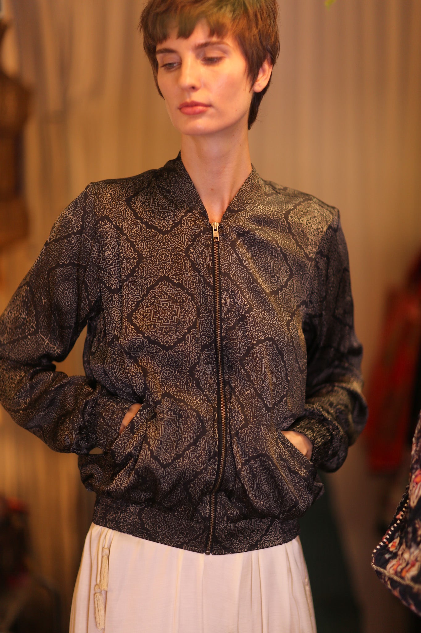 SILK BOMBER JACKET ANCHA KANON