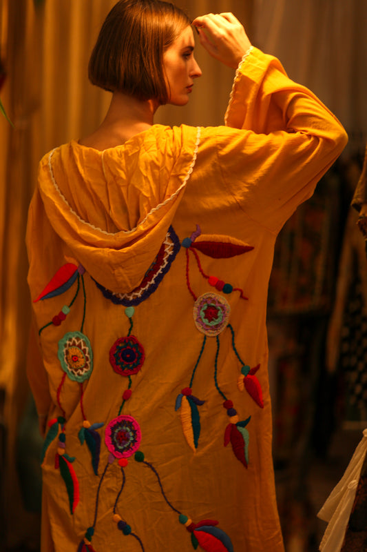 EMBROIDERED KIMONO DREAM GIRL LUCKY