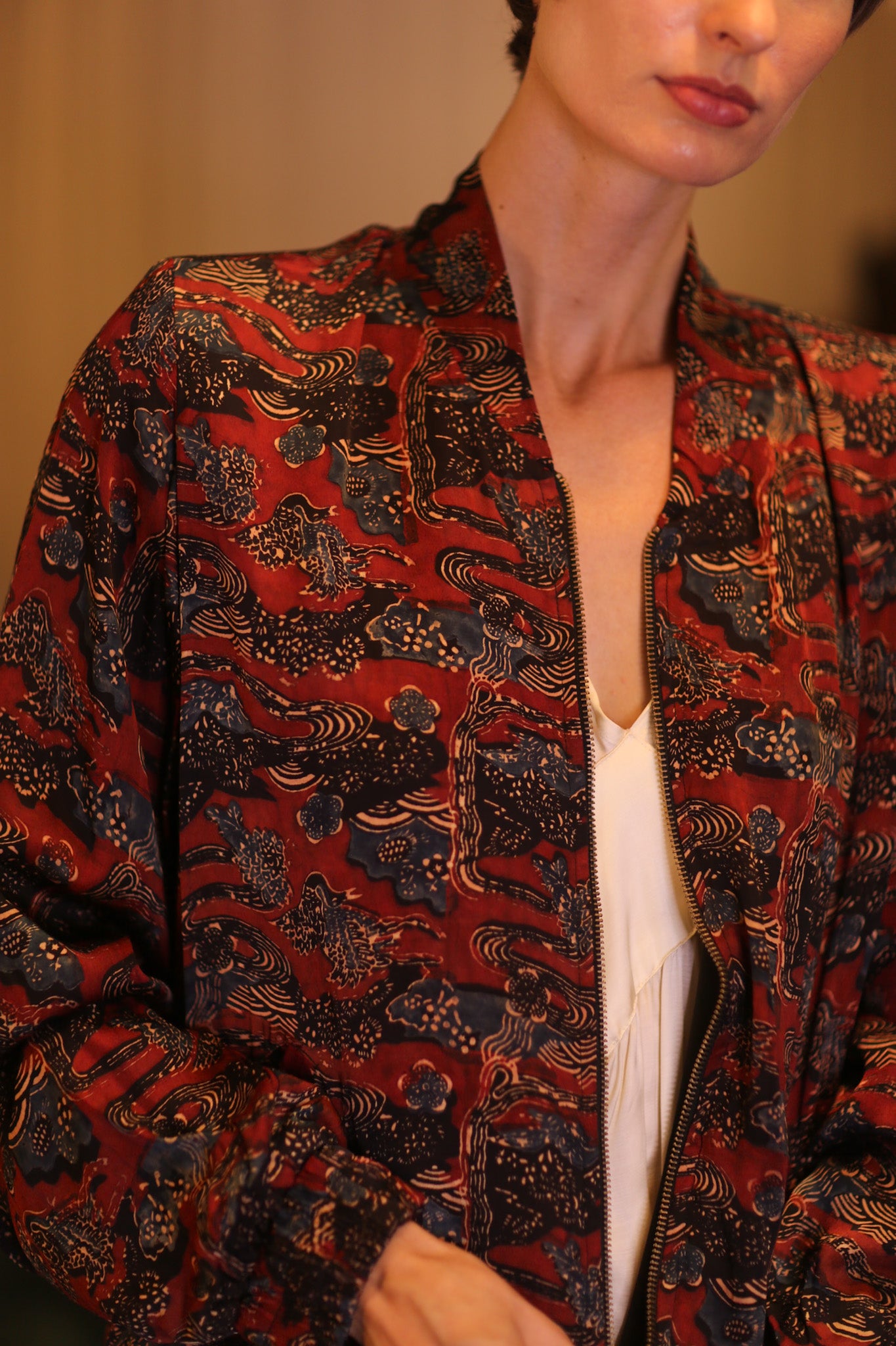 SILK BOMBER JACKET ANCHA RUBY