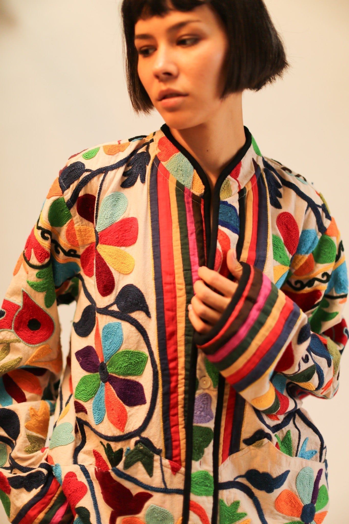 ARTISANS SUANZI JACKET LILAH - BANGKOK TAILOR CLOTHING STORE - HANDMADE CLOTHING