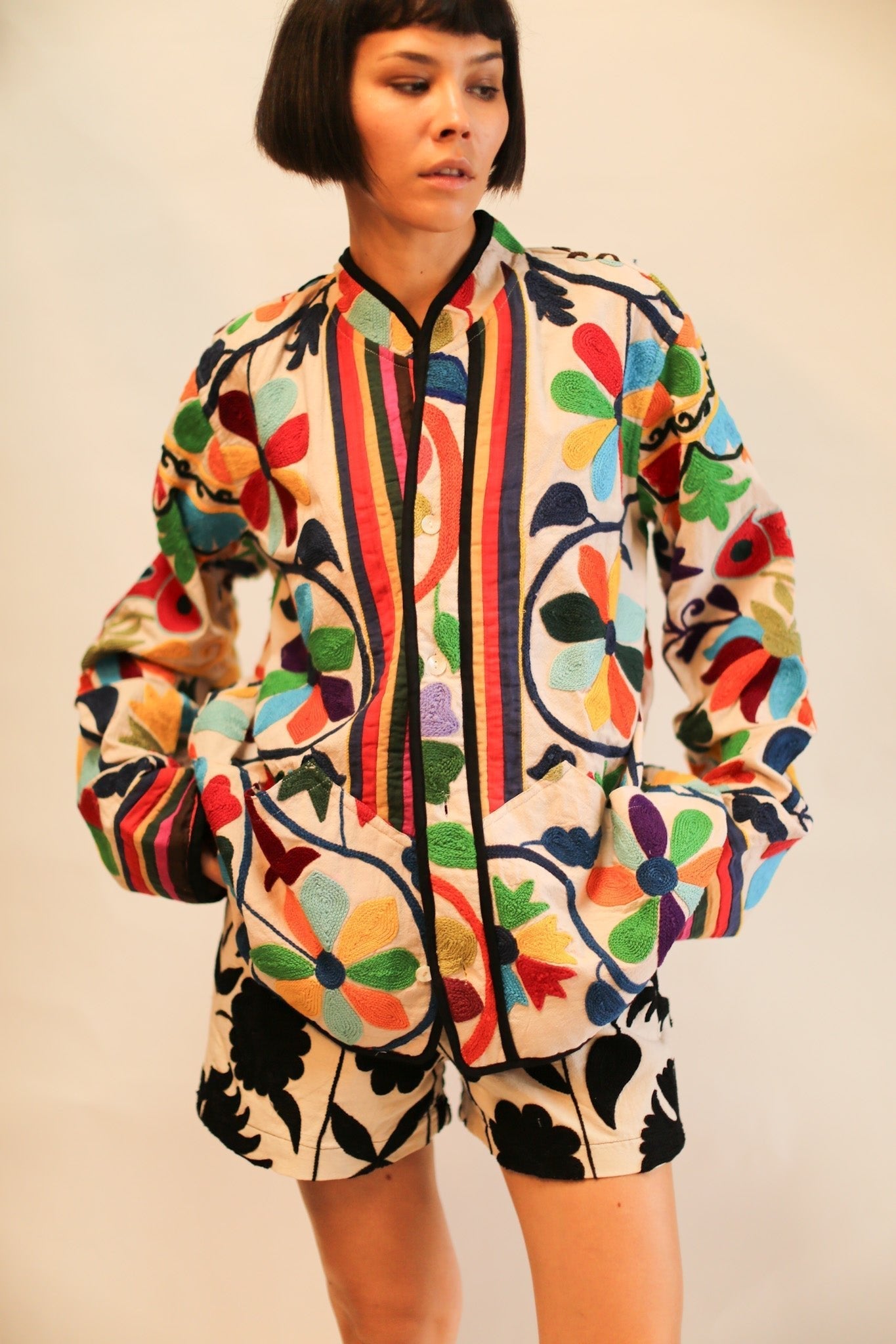 ARTISANS SUANZI JACKET LILAH - BANGKOK TAILOR CLOTHING STORE - HANDMADE CLOTHING