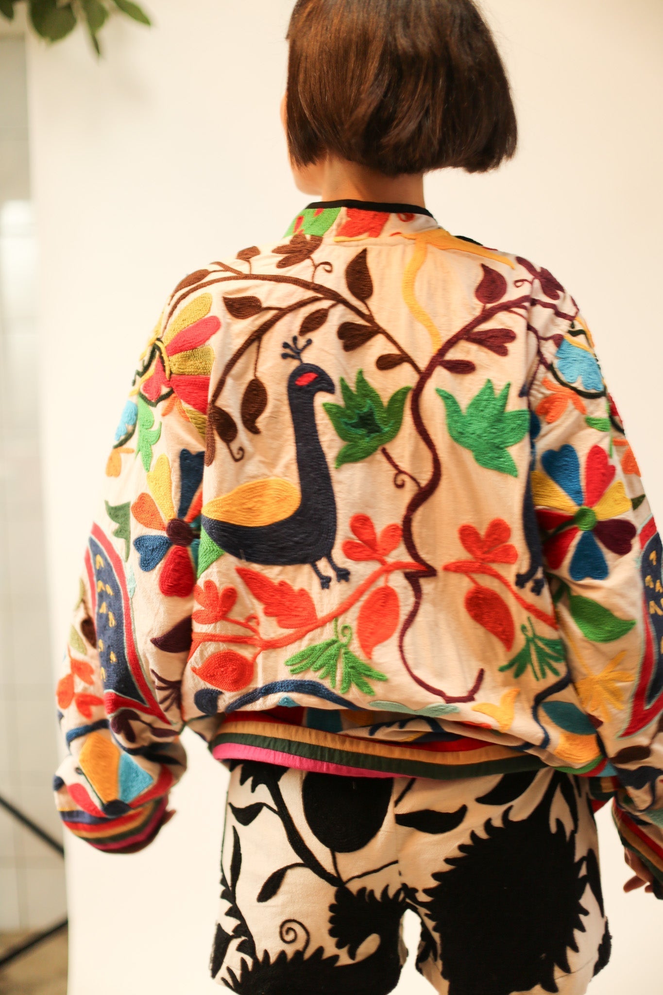 ARTISANS SUANZI JACKET LILAH - BANGKOK TAILOR CLOTHING STORE - HANDMADE CLOTHING