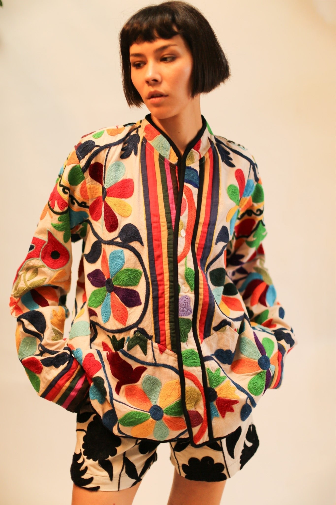 ARTISANS SUANZI JACKET LILAH - BANGKOK TAILOR CLOTHING STORE - HANDMADE CLOTHING