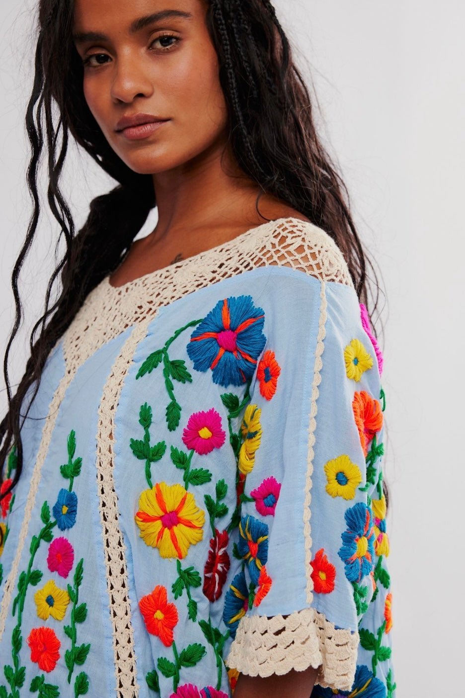 BELLA FLORA EMBROIDERED KAFTAN X FREE PEOPLE - BANGKOK TAILOR CLOTHING STORE - HANDMADE CLOTHING