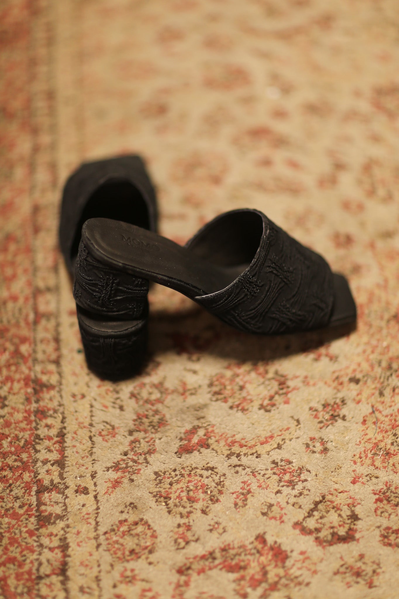 BLACK DENIM HEELED MULES BIRNDA - BANGKOK TAILOR CLOTHING STORE - HANDMADE CLOTHING
