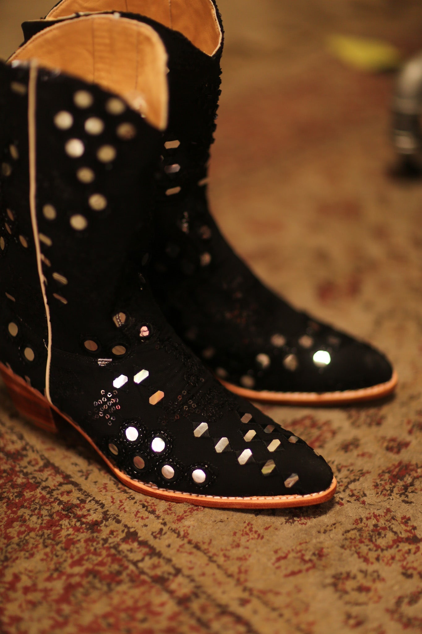 BLACK EMBELLISHED SILK WESTERN BOOTS LENNY - BANGKOK TAILOR CLOTHING STORE - HANDMADE CLOTHING