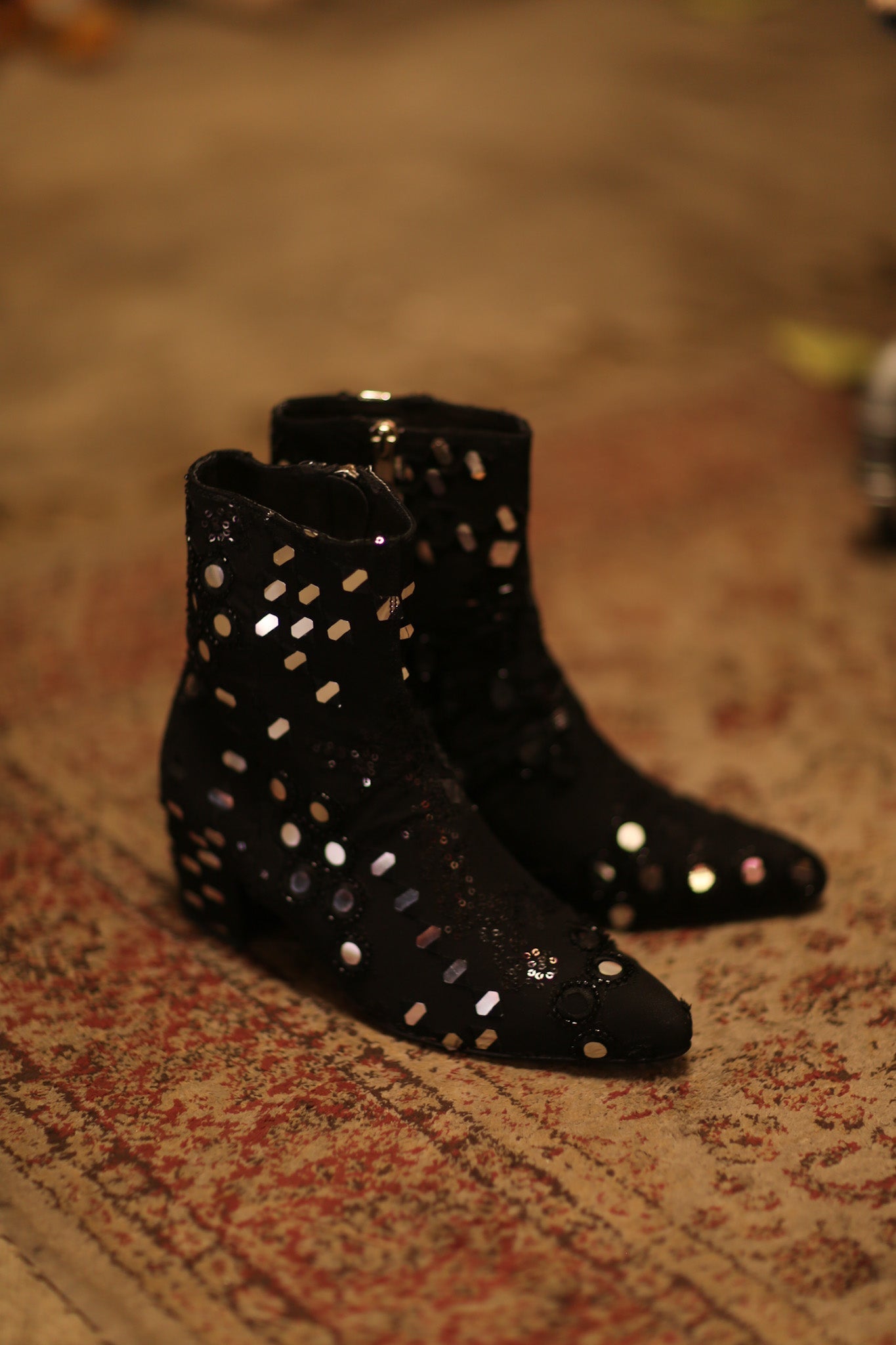 BLACK EMBROIDERED BOOTS LENNY - BANGKOK TAILOR CLOTHING STORE - HANDMADE CLOTHING