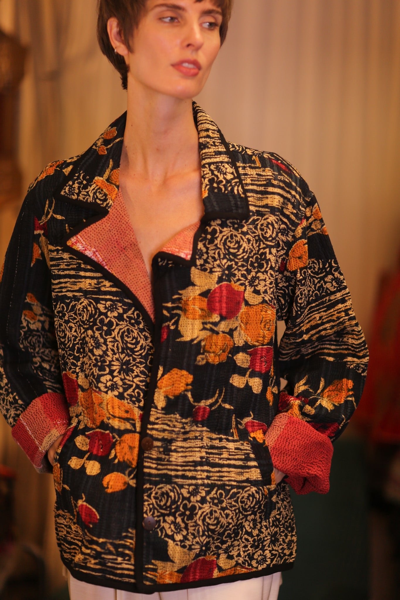 BLACK FLORAL KANTHA JACKET LOTA - BANGKOK TAILOR CLOTHING STORE - HANDMADE CLOTHING