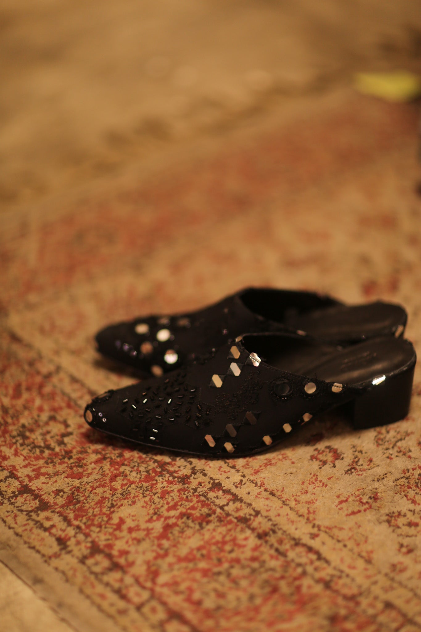 BLACK HEELED MULES LINERA - BANGKOK TAILOR CLOTHING STORE - HANDMADE CLOTHING