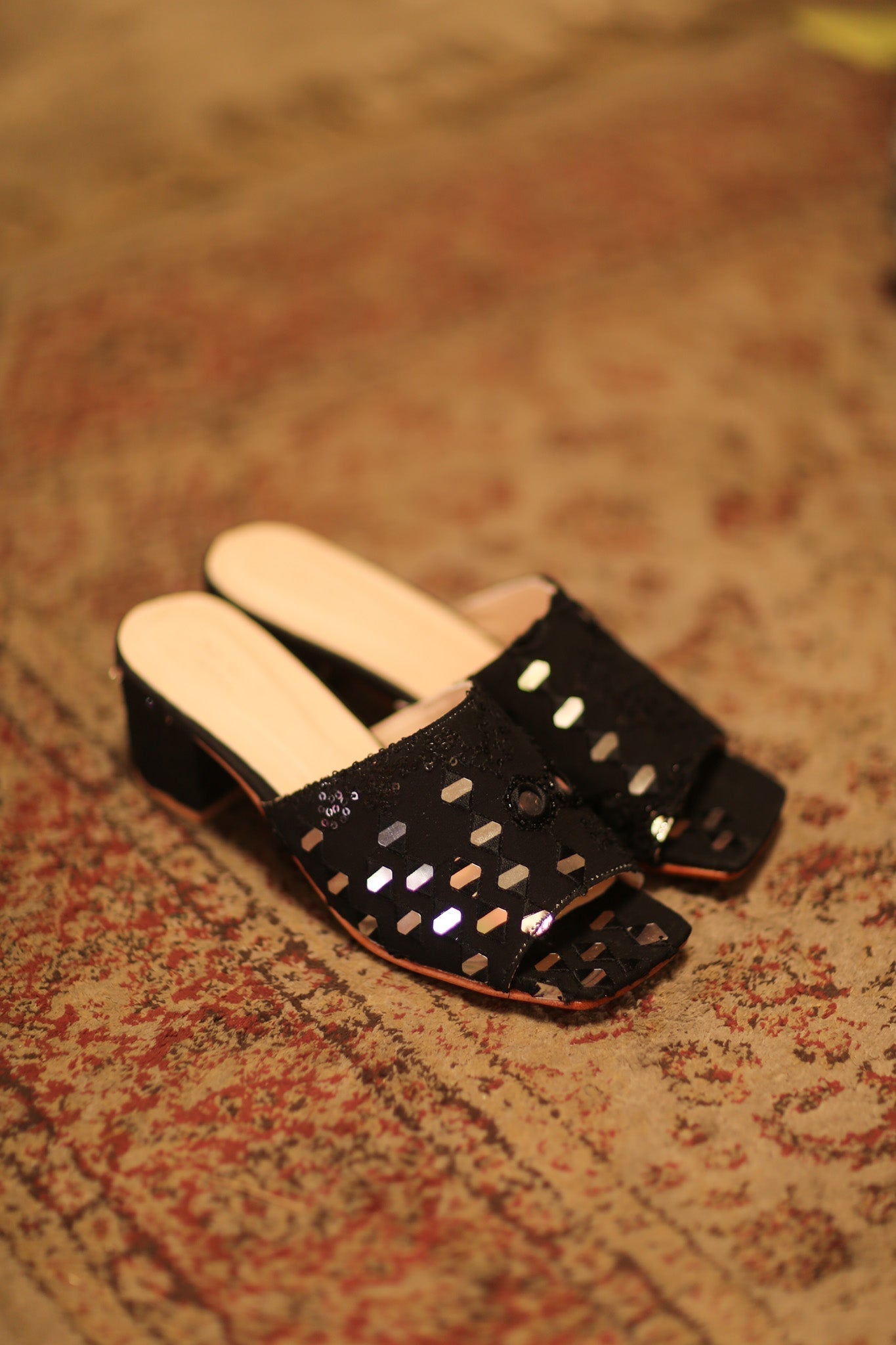 BLACK SILK EMBELLISHED MULES LENNY - BANGKOK TAILOR CLOTHING STORE - HANDMADE CLOTHING