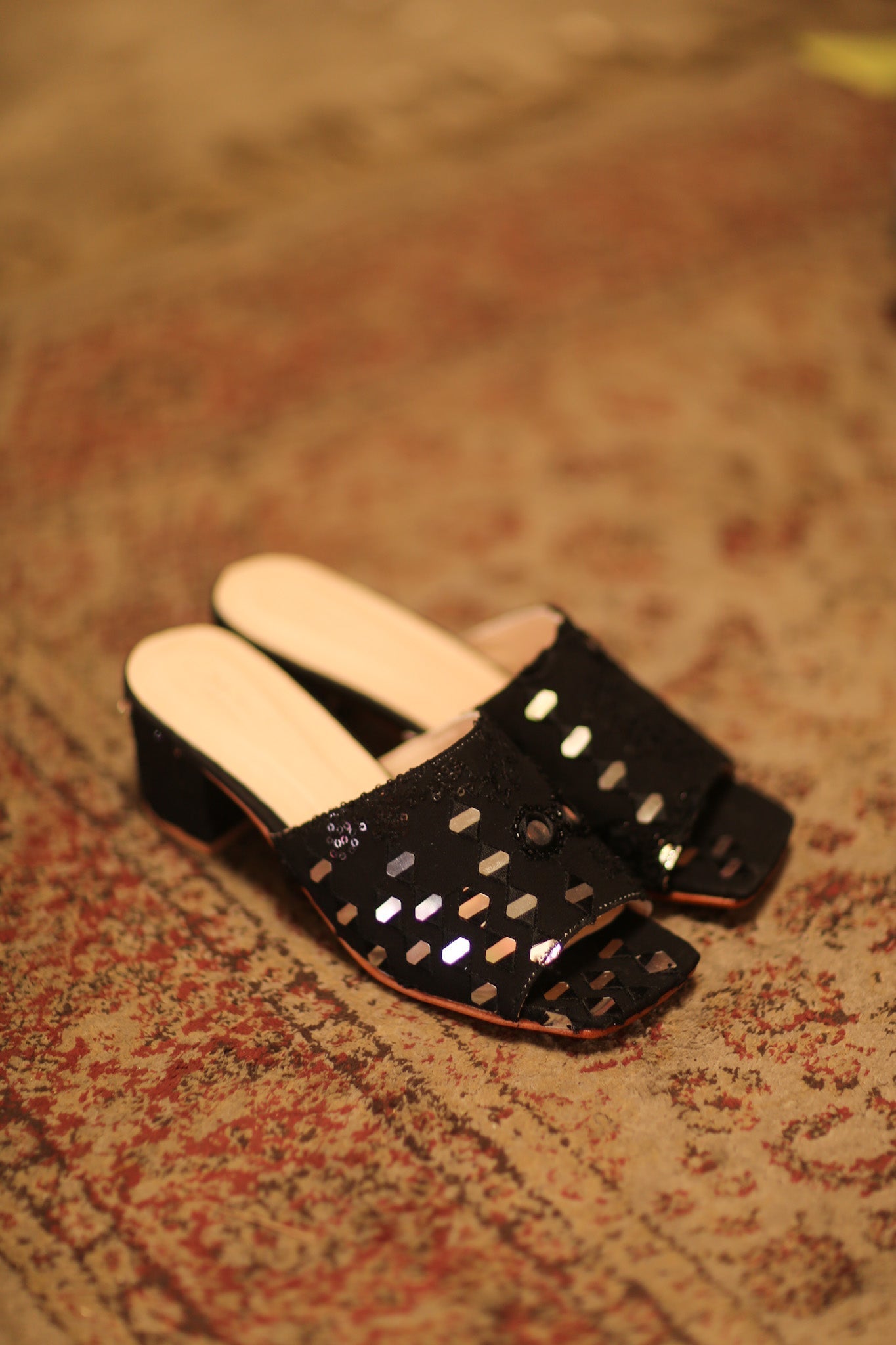 BLACK SILK EMBELLISHED MULES LENNY - BANGKOK TAILOR CLOTHING STORE - HANDMADE CLOTHING