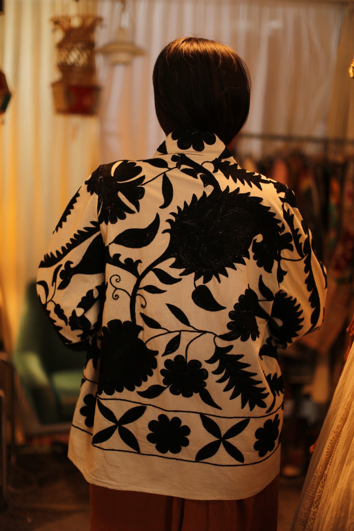 BLACK WHITE KIMONO DRISA - BANGKOK TAILOR CLOTHING STORE - HANDMADE CLOTHING