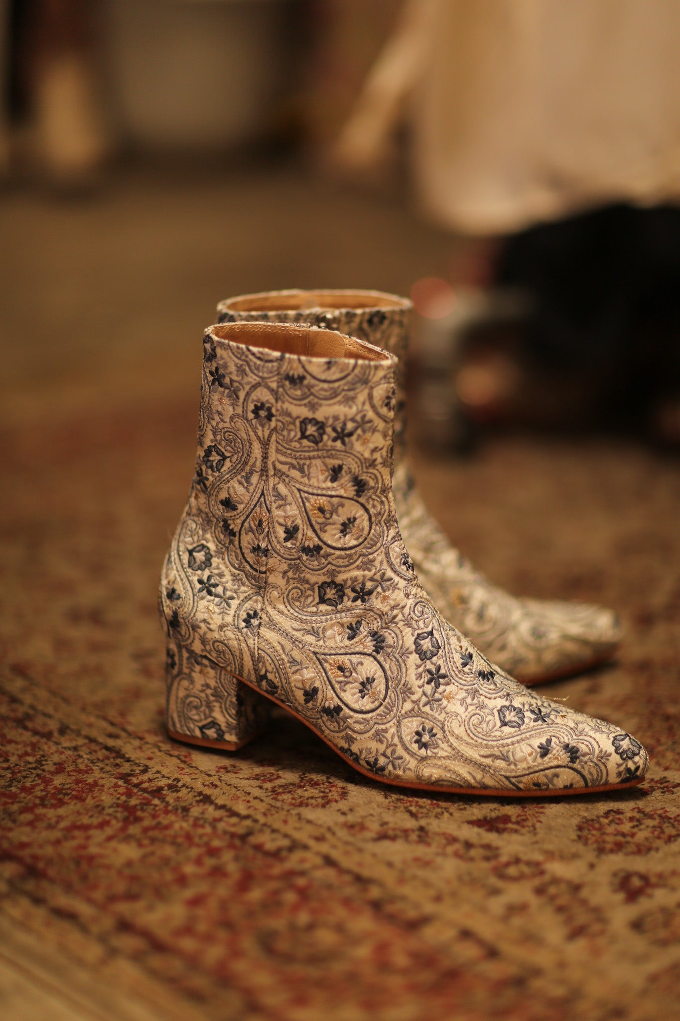 BLUE WHITE SILK EMBROIDERED BOOTS SCOOBERT - BANGKOK TAILOR CLOTHING STORE - HANDMADE CLOTHING