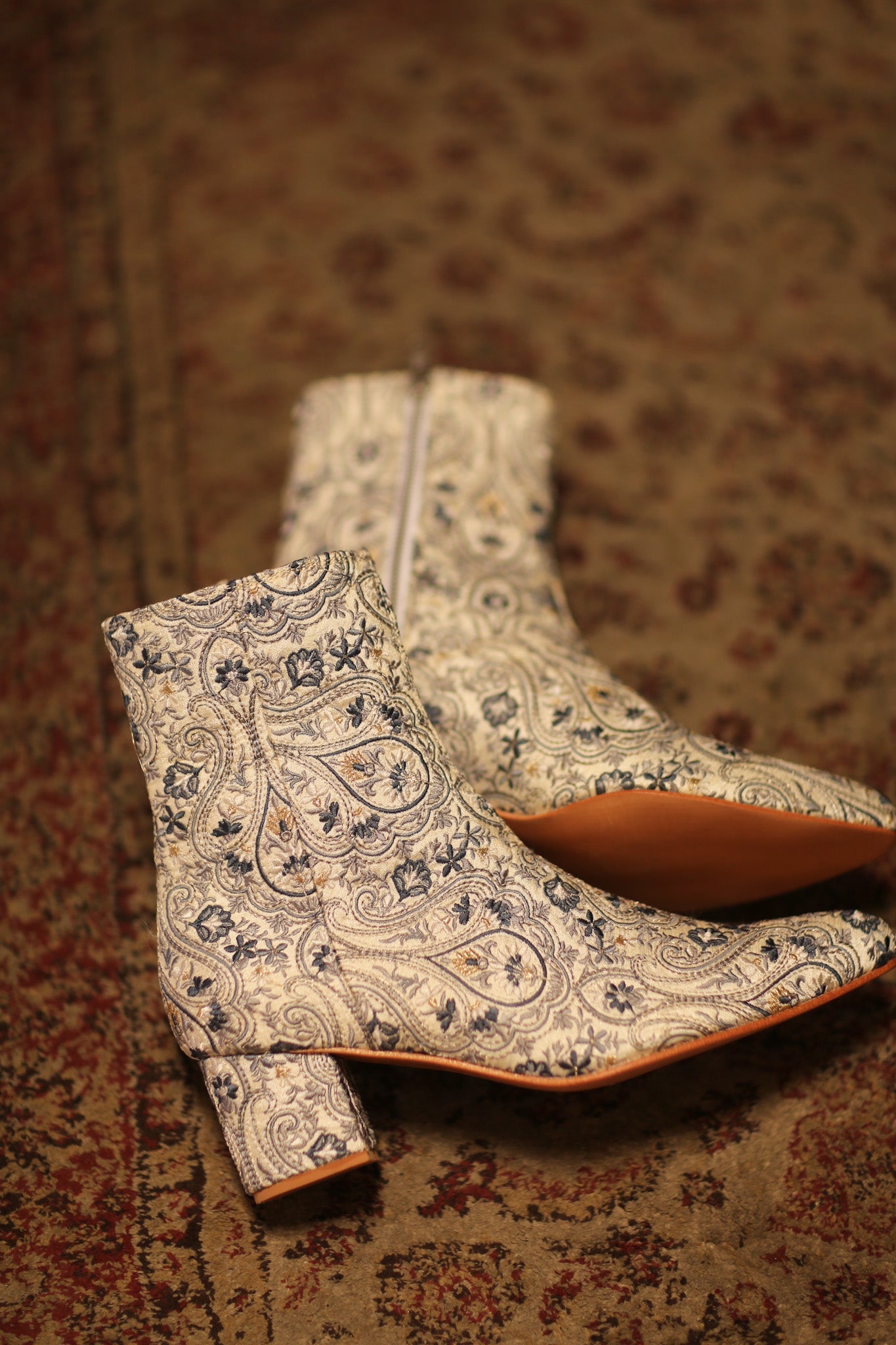 BLUE WHITE SILK EMBROIDERED BOOTS SCOOBERT - BANGKOK TAILOR CLOTHING STORE - HANDMADE CLOTHING