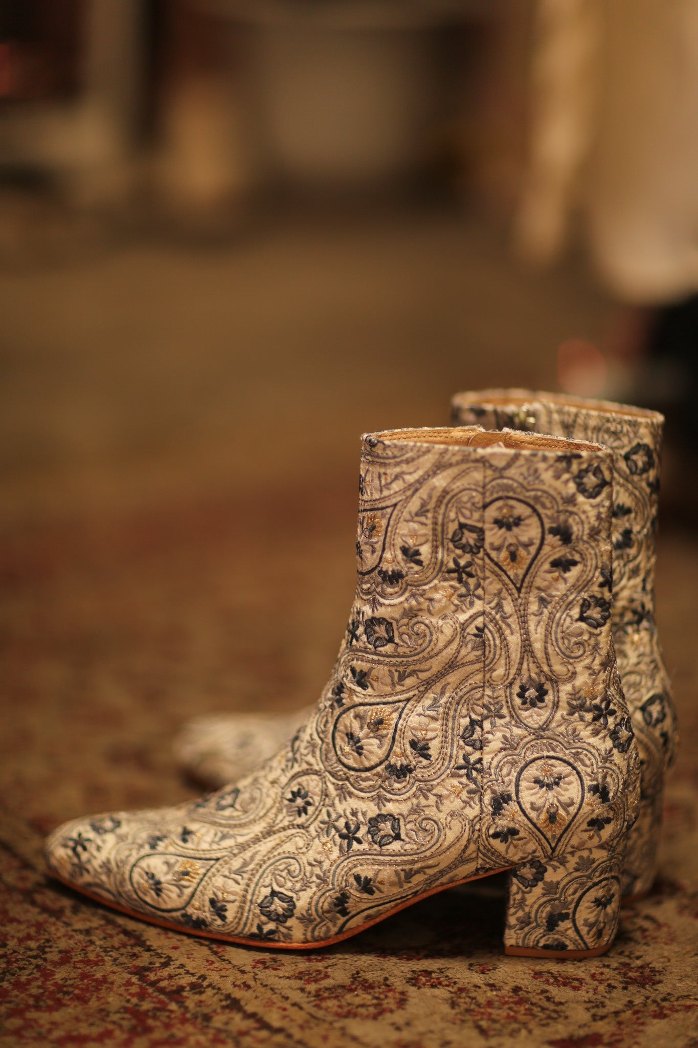 BLUE WHITE SILK EMBROIDERED BOOTS SCOOBERT - BANGKOK TAILOR CLOTHING STORE - HANDMADE CLOTHING