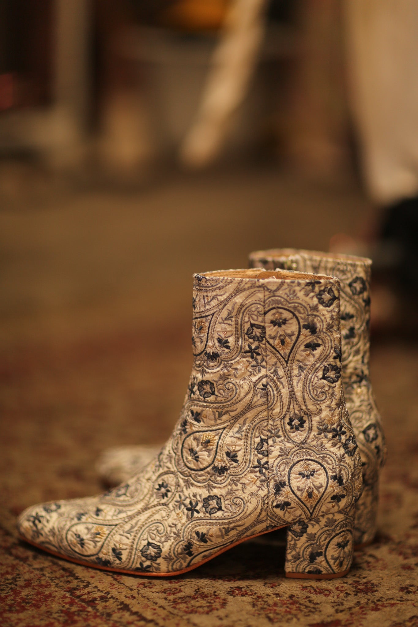 BLUE WHITE SILK EMBROIDERED BOOTS SCOOBERT - BANGKOK TAILOR CLOTHING STORE - HANDMADE CLOTHING