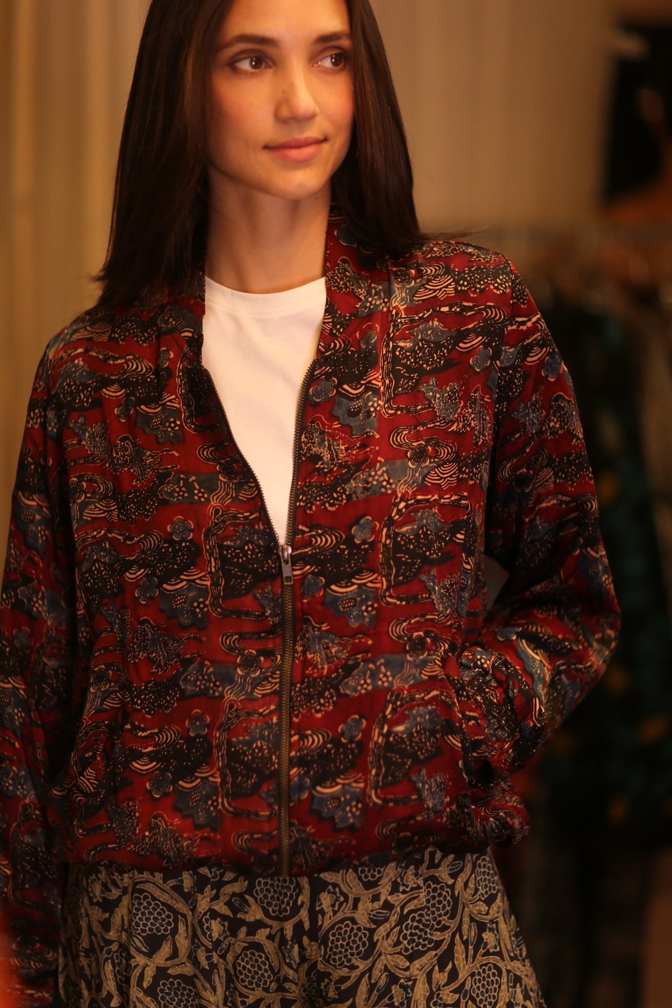 BOMBER JACKET SILK ANCHA POPI - BANGKOK TAILOR CLOTHING STORE - HANDMADE CLOTHING