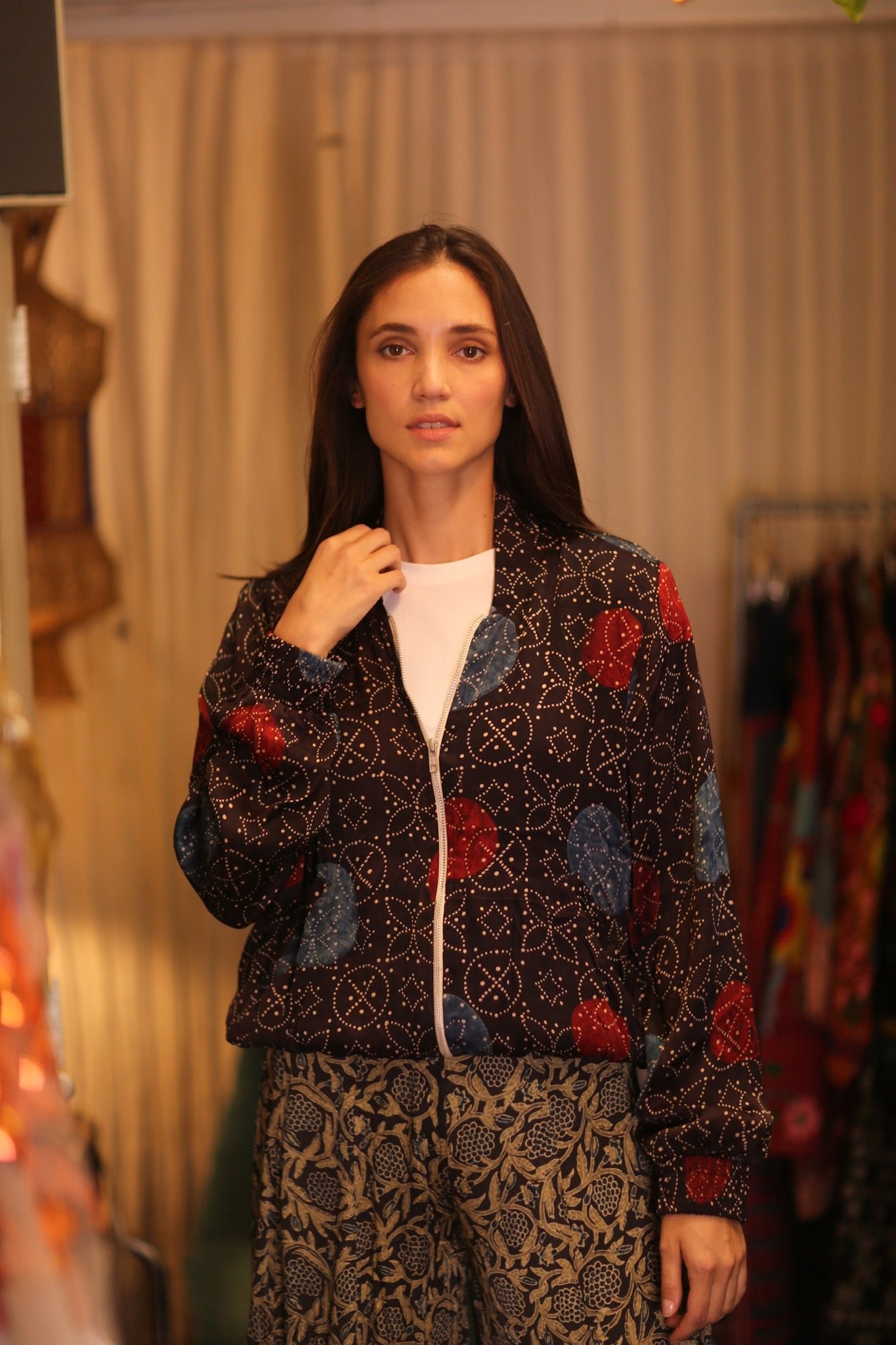 BOMBER JACKET SILK DOMI - BANGKOK TAILOR CLOTHING STORE - HANDMADE CLOTHING