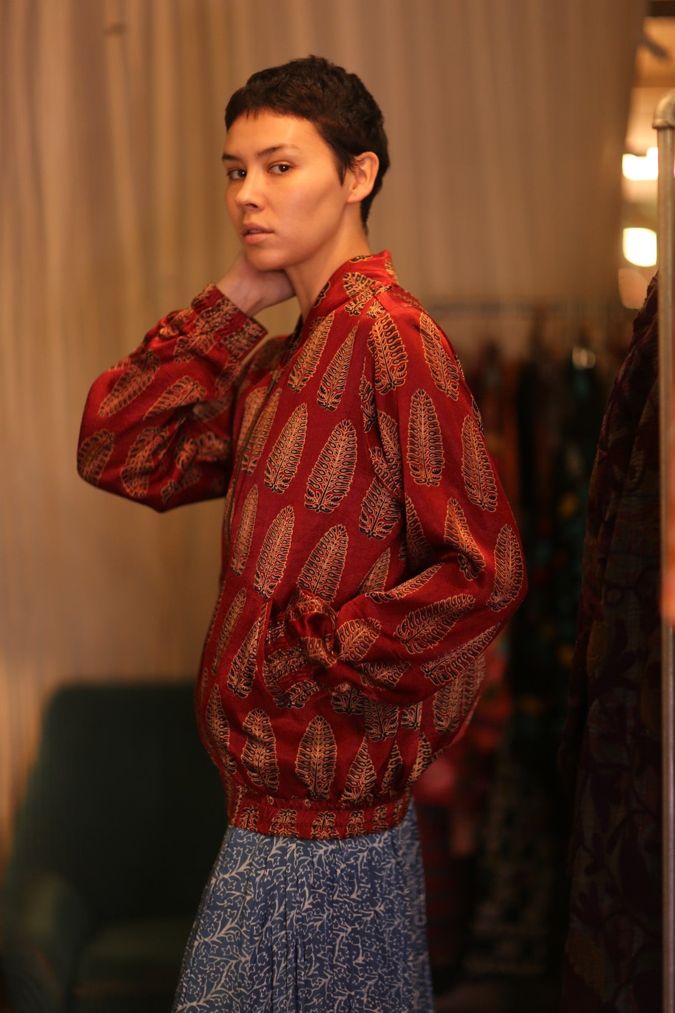 BOMBER JACKET SILK LOLI - BANGKOK TAILOR CLOTHING STORE - HANDMADE CLOTHING