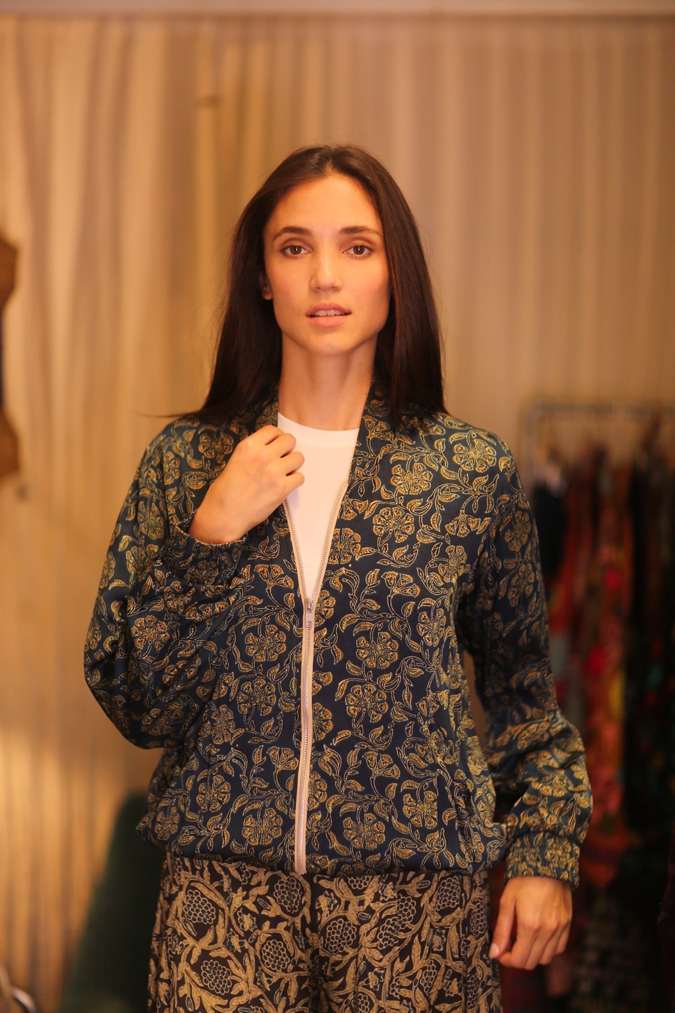 BOMBER SILK JACKET AMADA - BANGKOK TAILOR CLOTHING STORE - HANDMADE CLOTHING