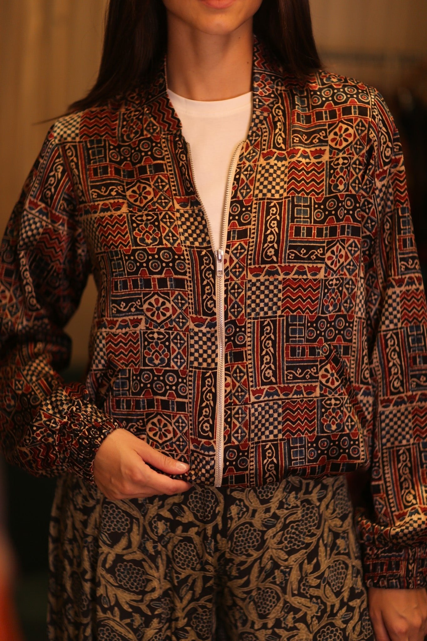 BOMBER SILK JACKET BELINDA - BANGKOK TAILOR CLOTHING STORE - HANDMADE CLOTHING