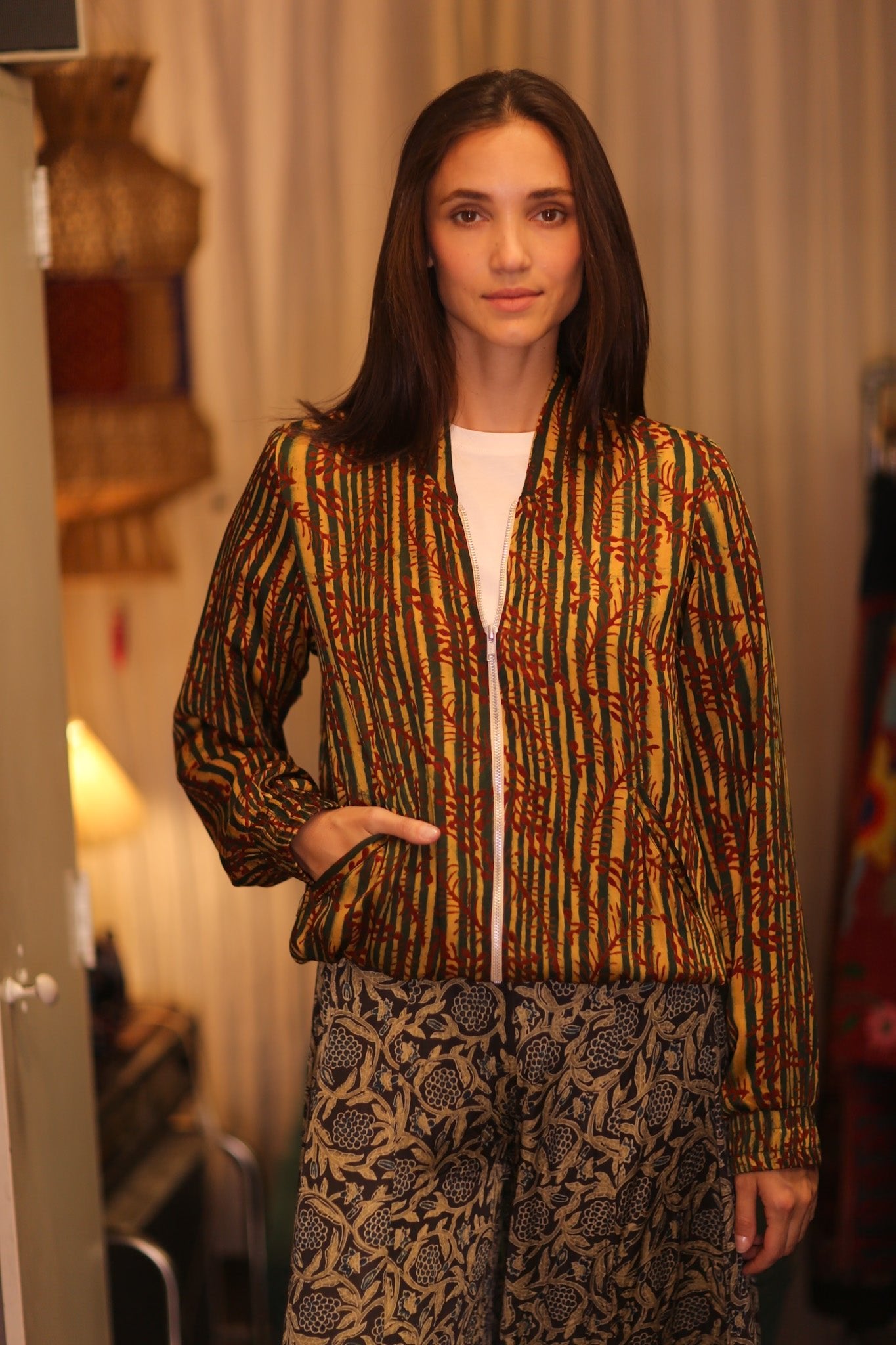BOMBER SILK JACKET KATE - BANGKOK TAILOR CLOTHING STORE - HANDMADE CLOTHING