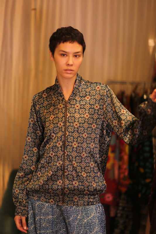 BOMBER SILK JACKET LANA - BANGKOK TAILOR CLOTHING STORE - HANDMADE CLOTHING