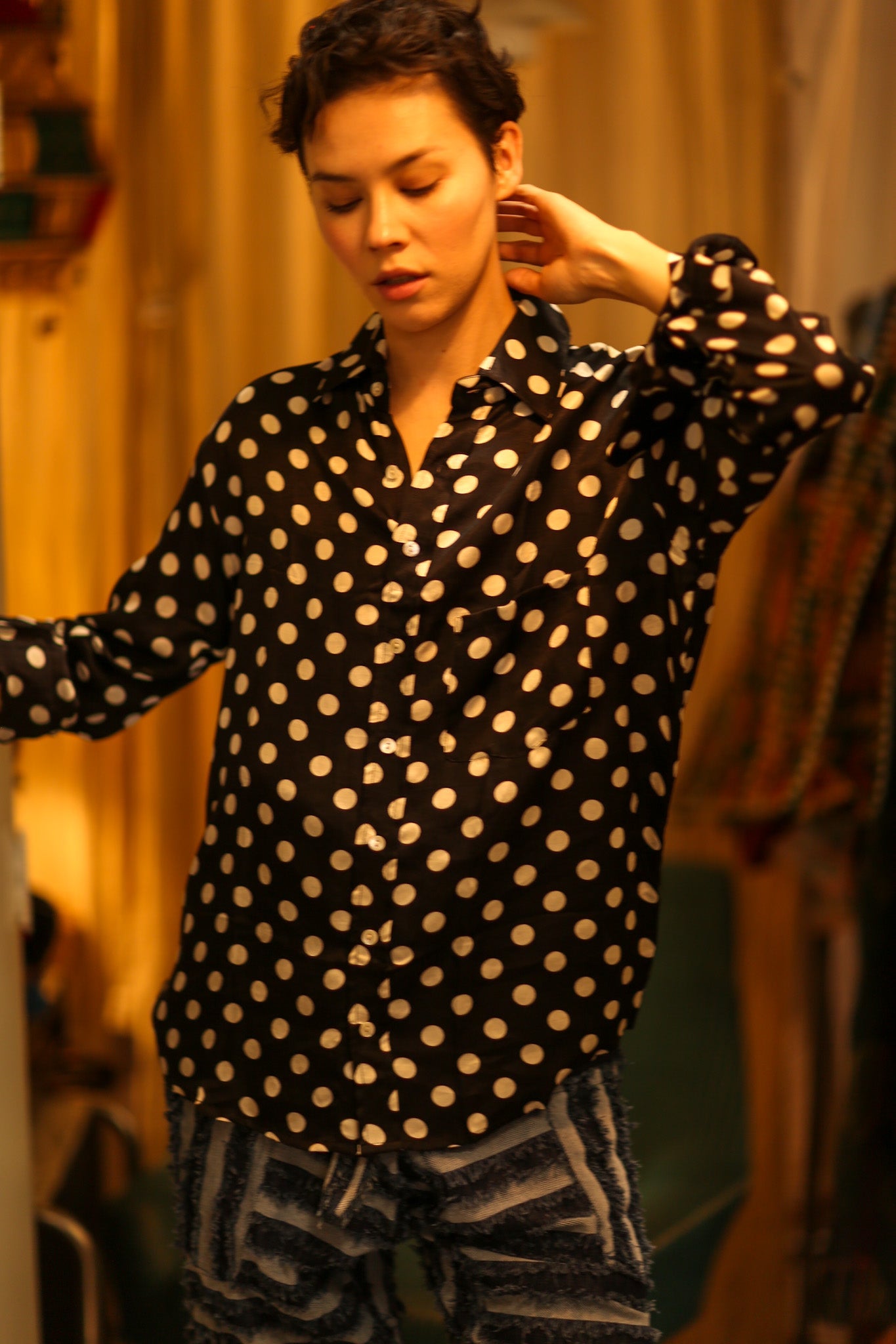 BOYFRIEND BILLIE BLACK AND WHITE - BANGKOK TAILOR CLOTHING STORE - HANDMADE CLOTHING