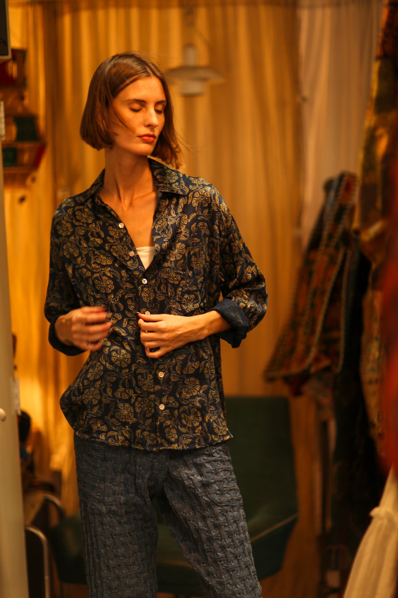 BOYFRIEND BILLIE NAVY BLUE FLOWER - BANGKOK TAILOR CLOTHING STORE - HANDMADE CLOTHING