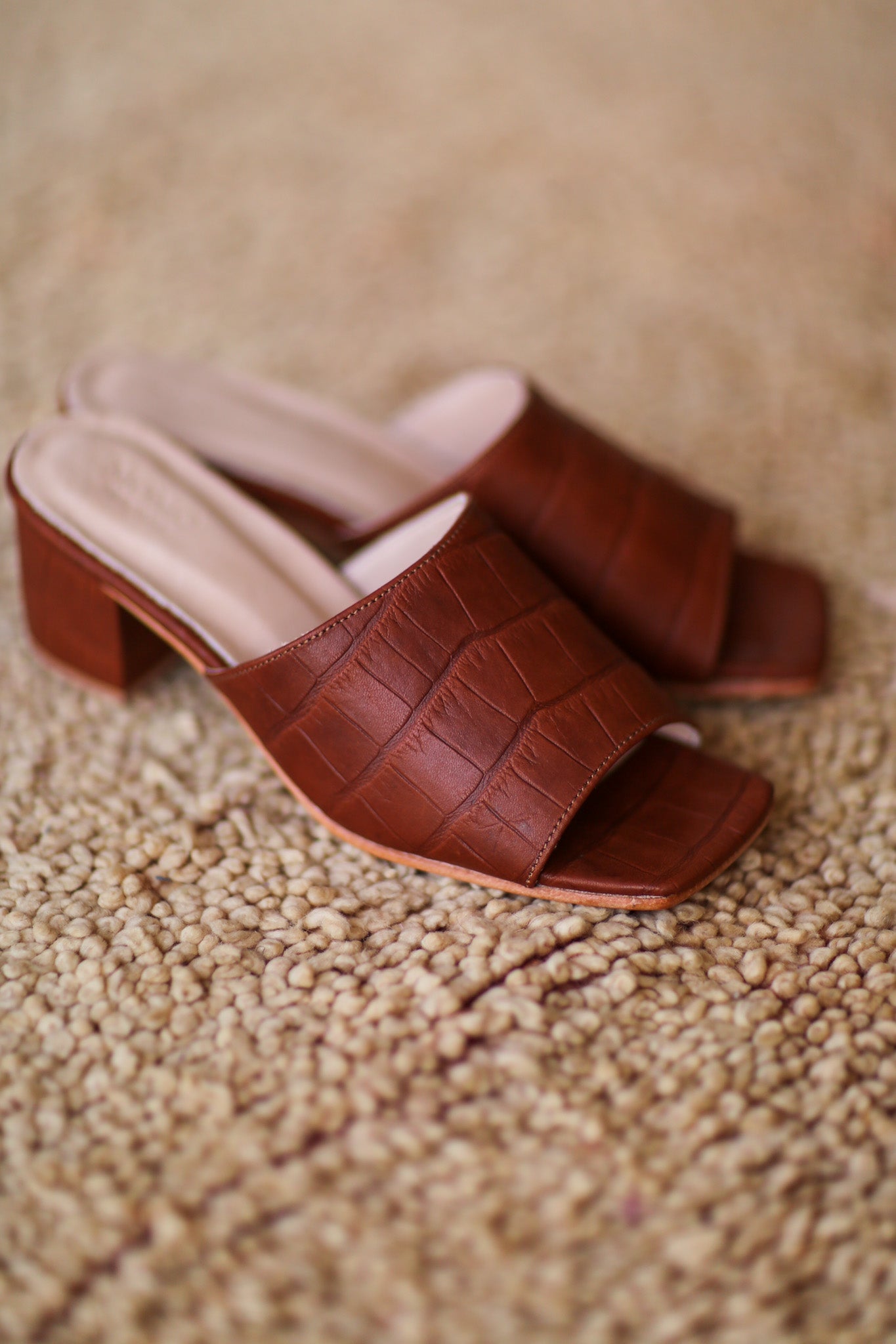 BROWN CROC EMBOSSED HEELED MULES PATTI - BANGKOK TAILOR CLOTHING STORE - HANDMADE CLOTHING