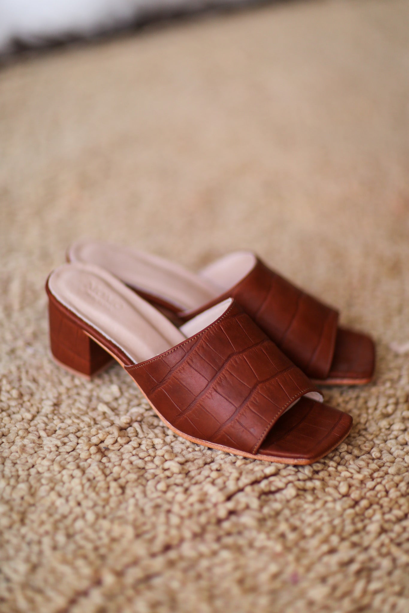 BROWN CROC EMBOSSED HEELED MULES PATTI - BANGKOK TAILOR CLOTHING STORE - HANDMADE CLOTHING