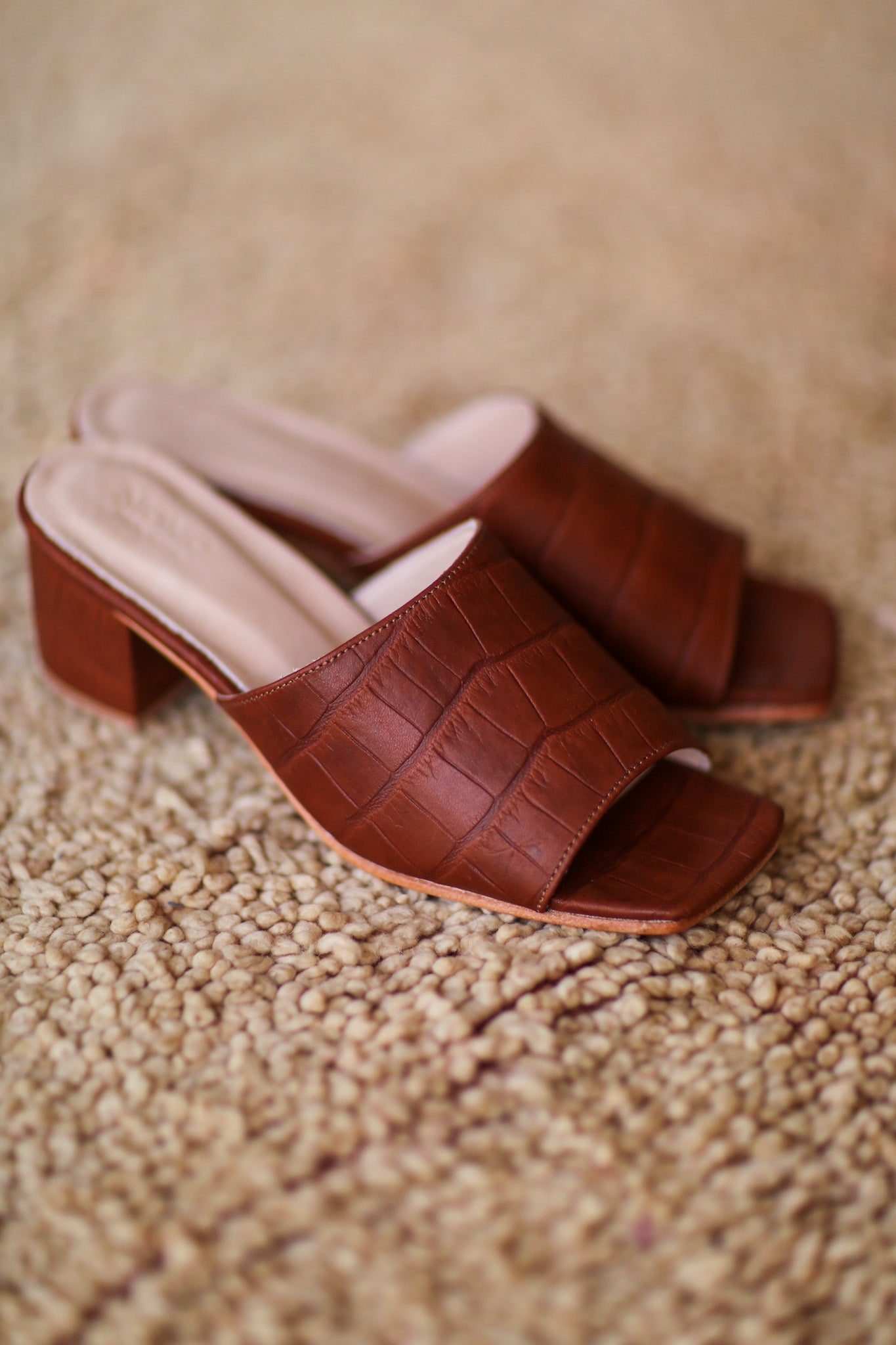 BROWN CROC EMBOSSED HEELED MULES PATTI - BANGKOK TAILOR CLOTHING STORE - HANDMADE CLOTHING