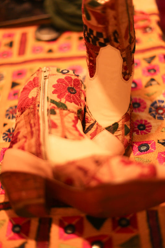 BT 25 - 15 - BANGKOK TAILOR CLOTHING STORE - HANDMADE CLOTHING