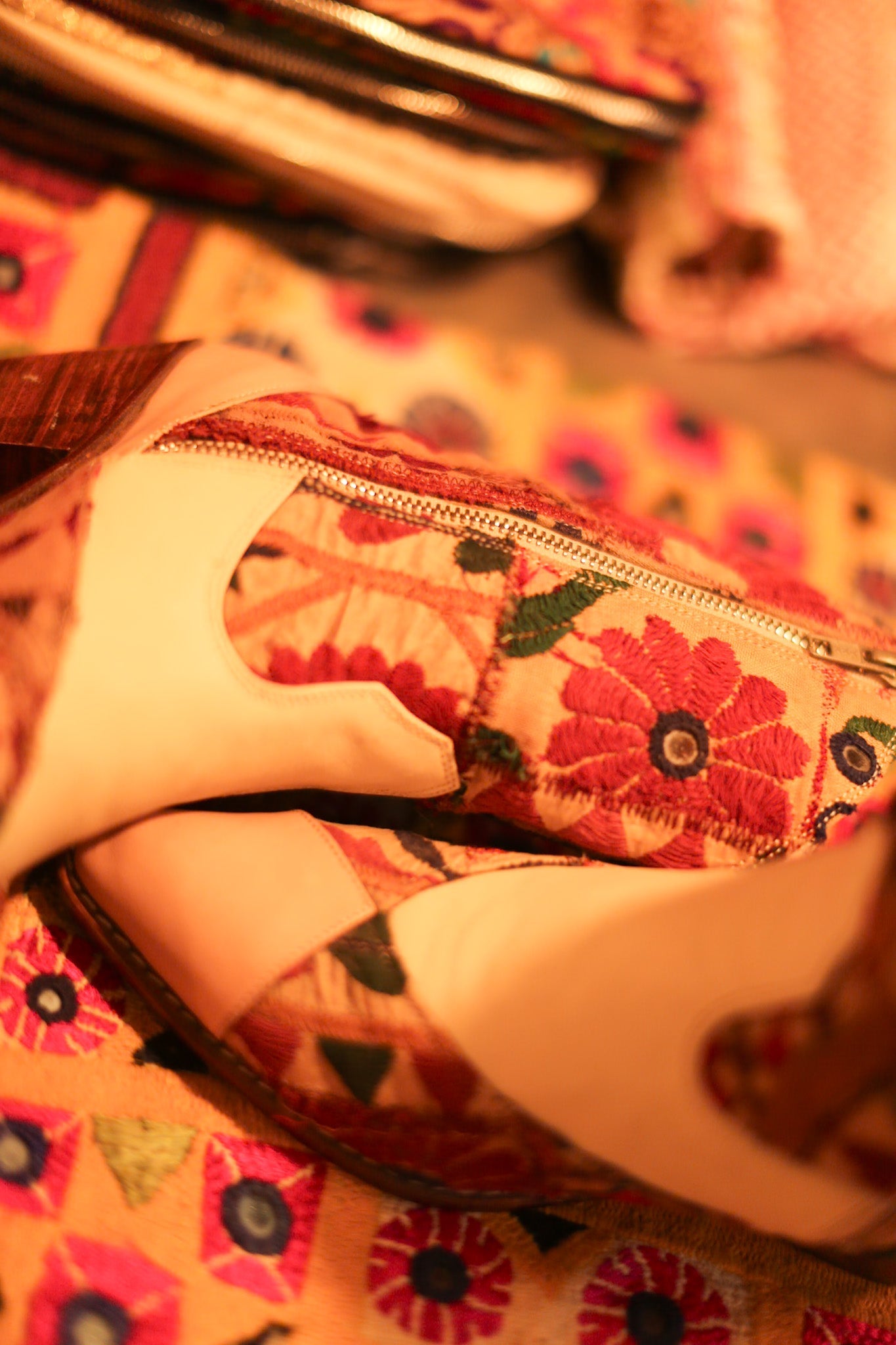 BT 25 - 15 - BANGKOK TAILOR CLOTHING STORE - HANDMADE CLOTHING