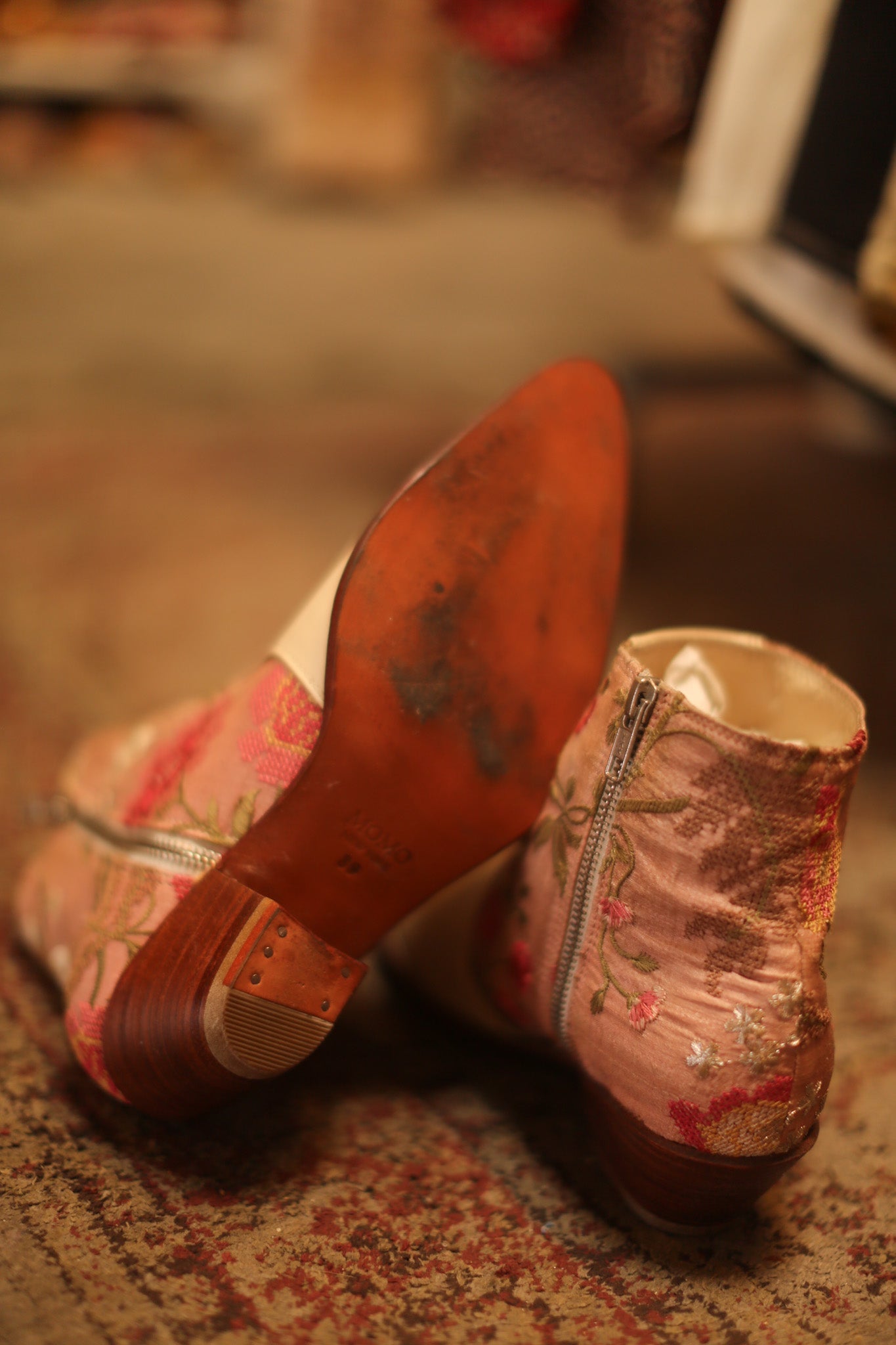 BT - 609 Size 39 - BANGKOK TAILOR CLOTHING STORE - HANDMADE CLOTHING