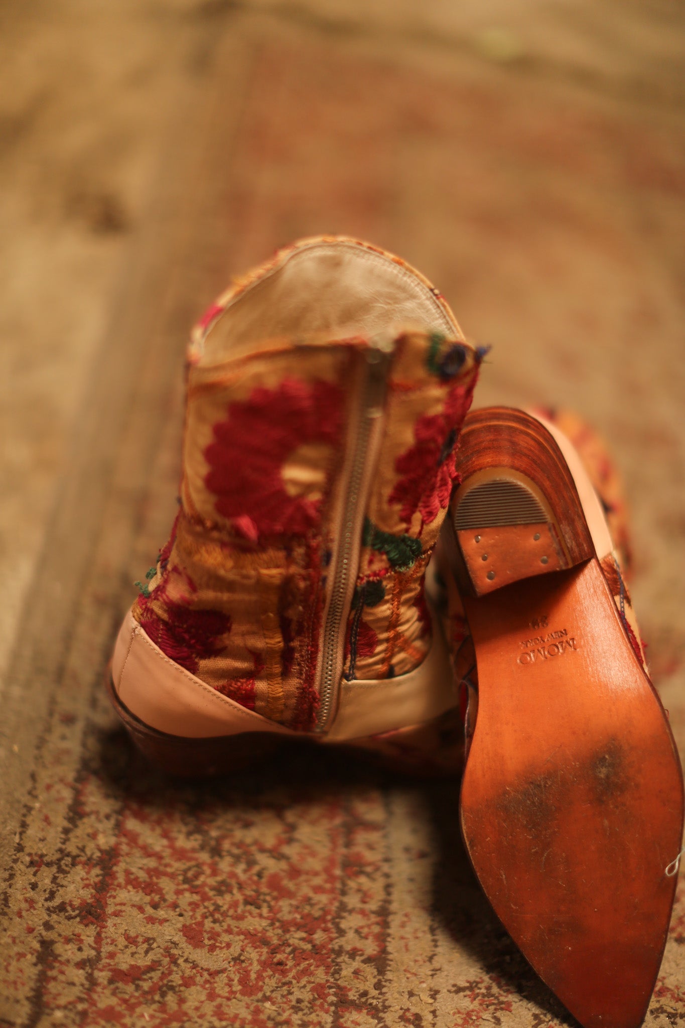 BT - 612 Size 39 - BANGKOK TAILOR CLOTHING STORE - HANDMADE CLOTHING