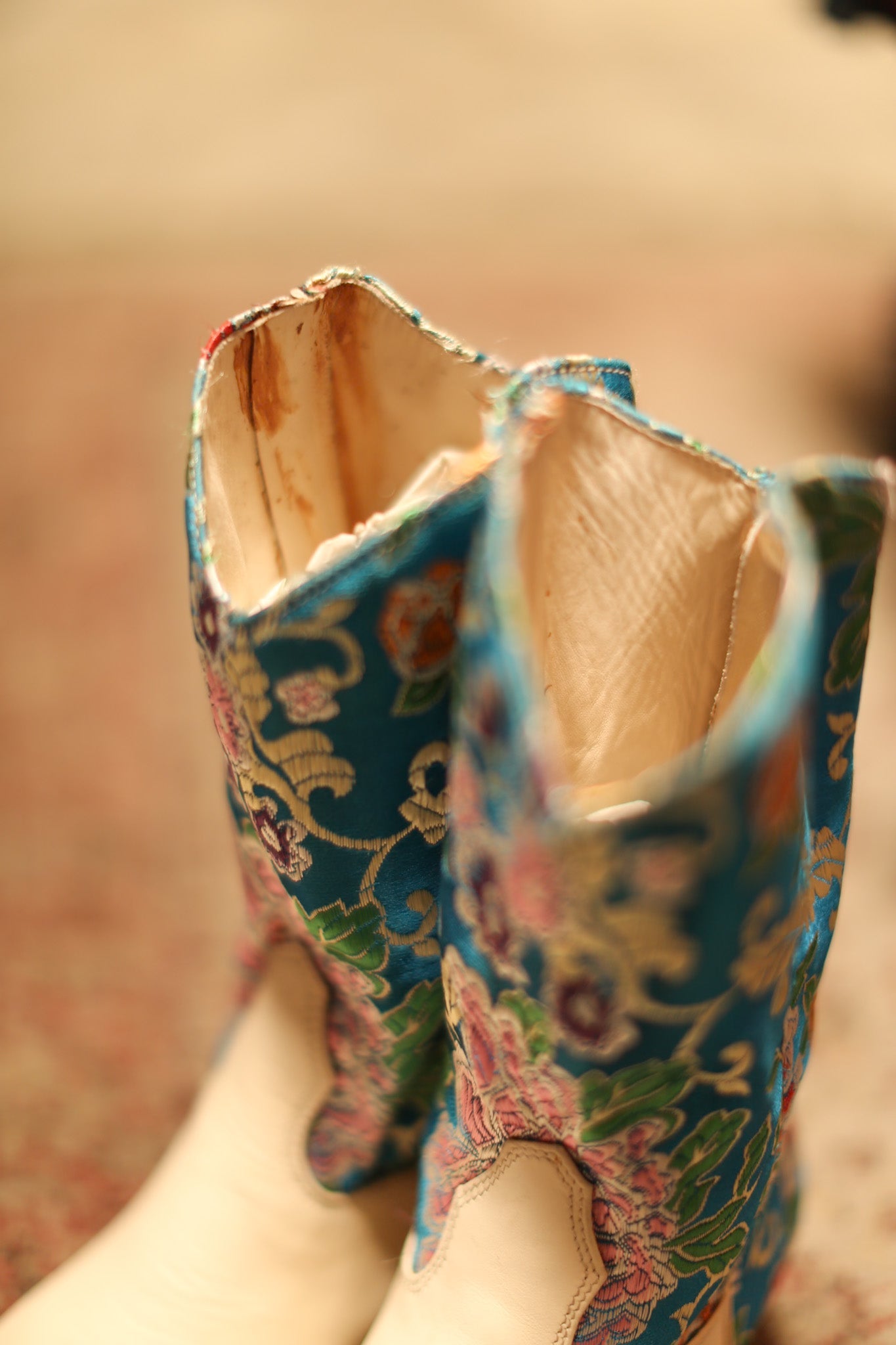 BT - 623 Size 40 - BANGKOK TAILOR CLOTHING STORE - HANDMADE CLOTHING