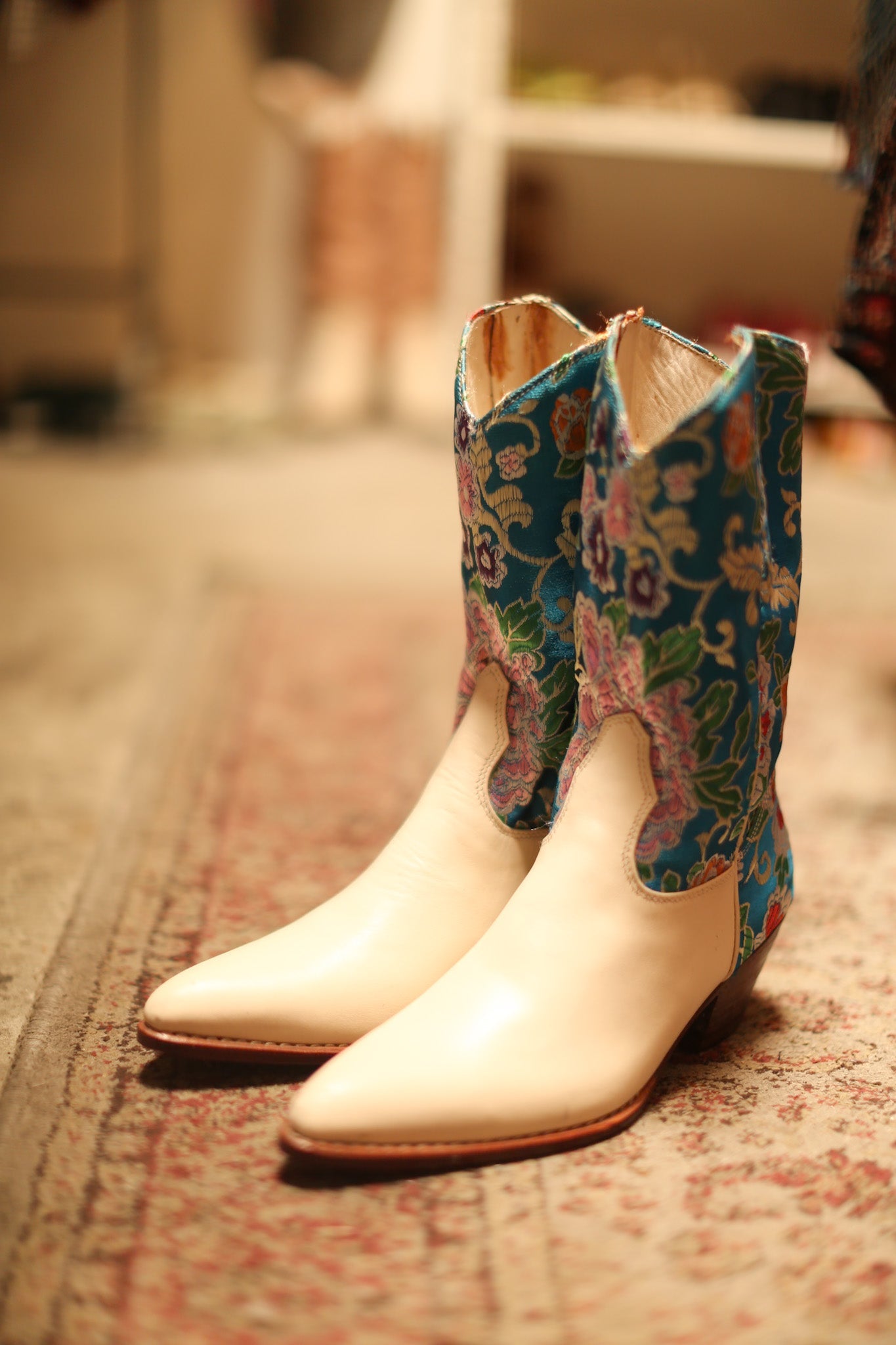 BT - 623 Size 40 - BANGKOK TAILOR CLOTHING STORE - HANDMADE CLOTHING