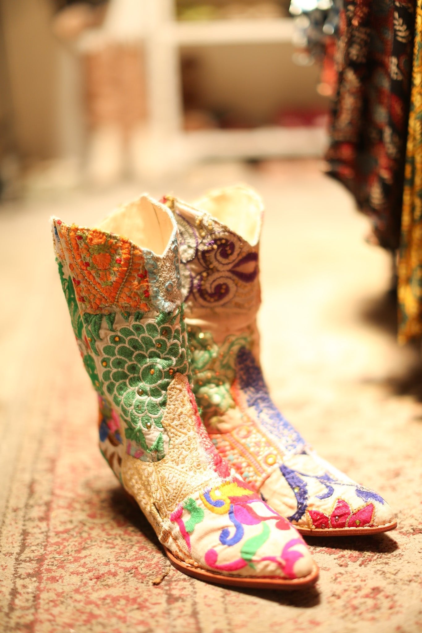 BT - 632 Size 38 - BANGKOK TAILOR CLOTHING STORE - HANDMADE CLOTHING