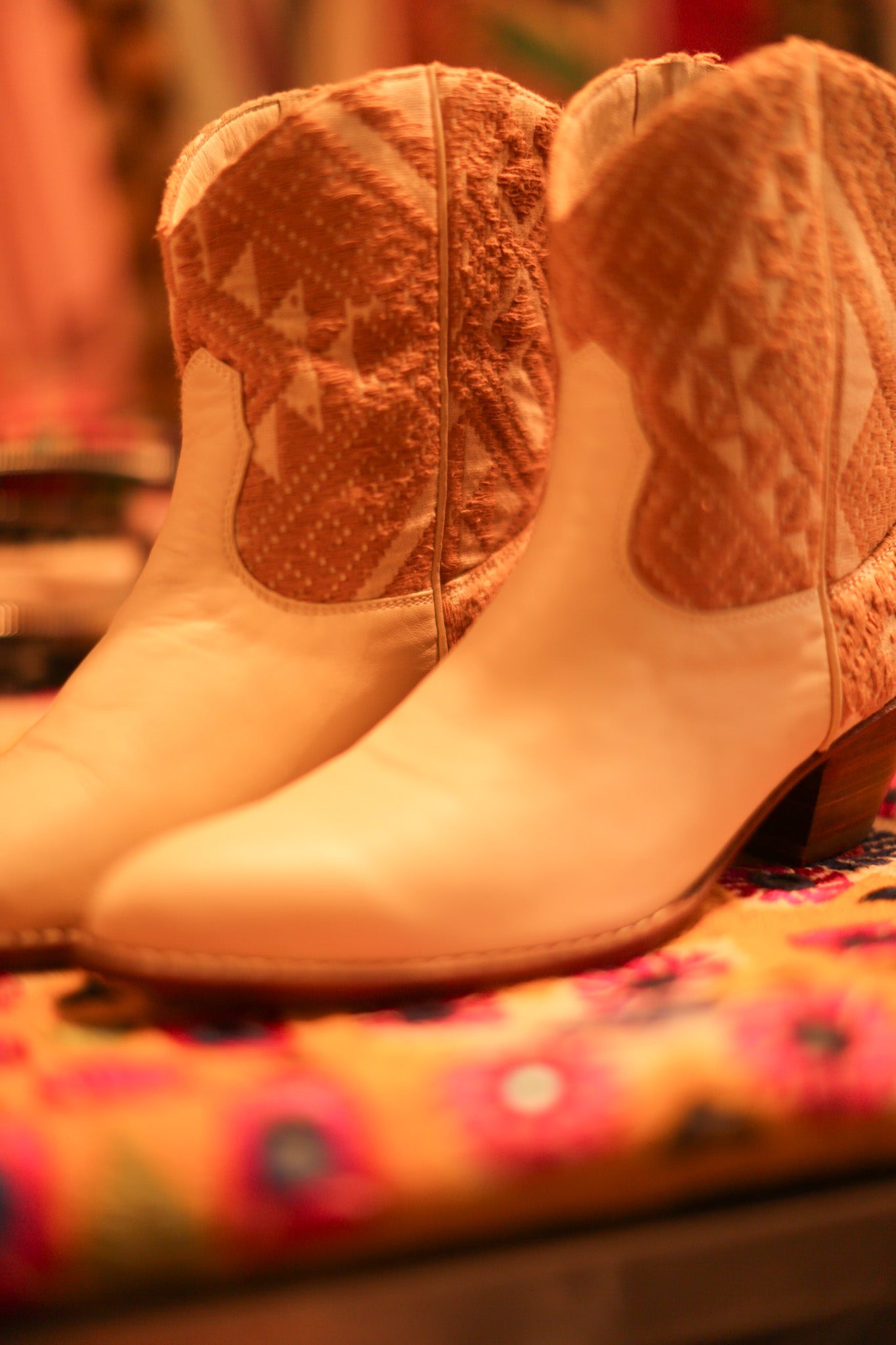 BT25 - 01 - BANGKOK TAILOR CLOTHING STORE - HANDMADE CLOTHING