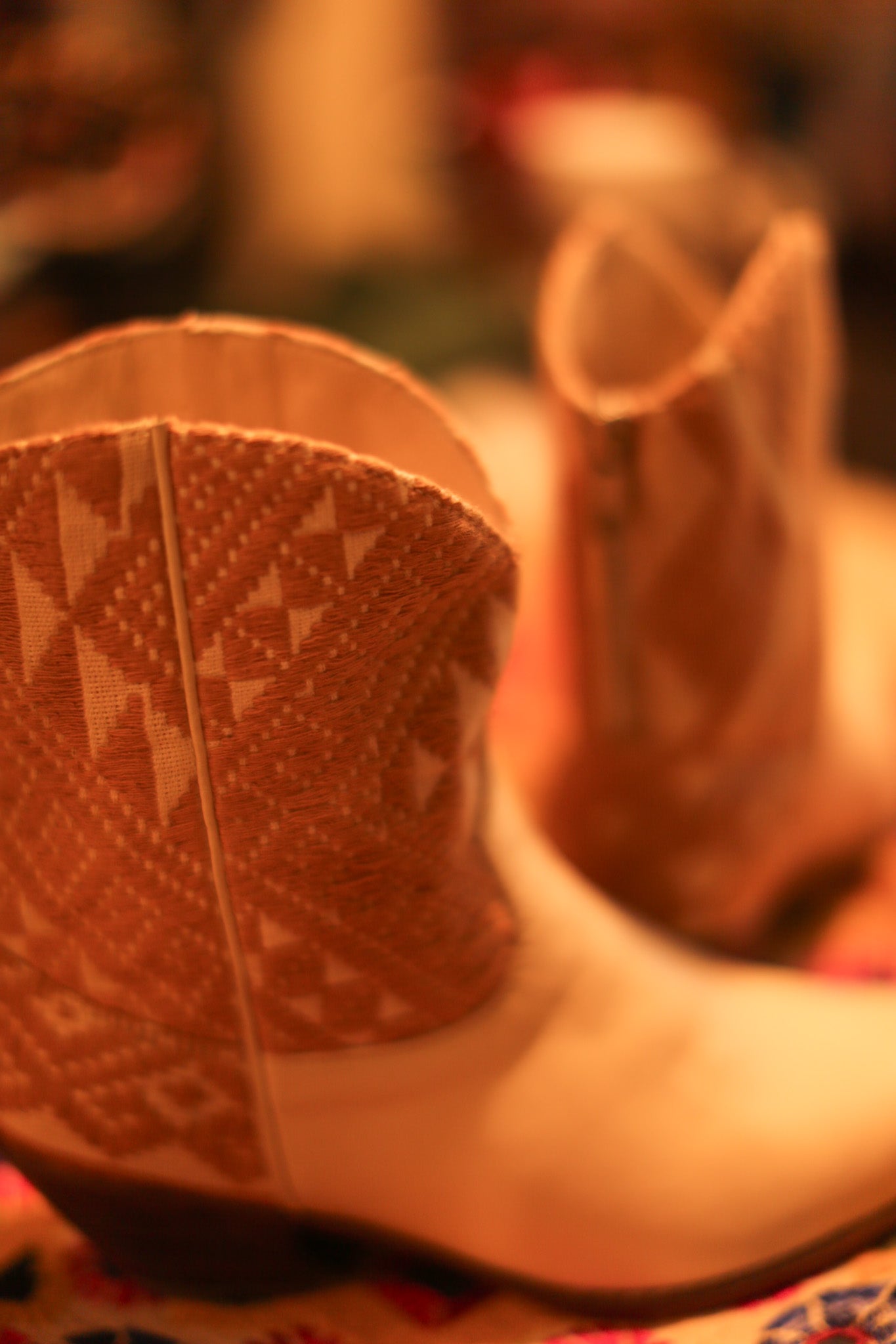 BT25 - 01 - BANGKOK TAILOR CLOTHING STORE - HANDMADE CLOTHING