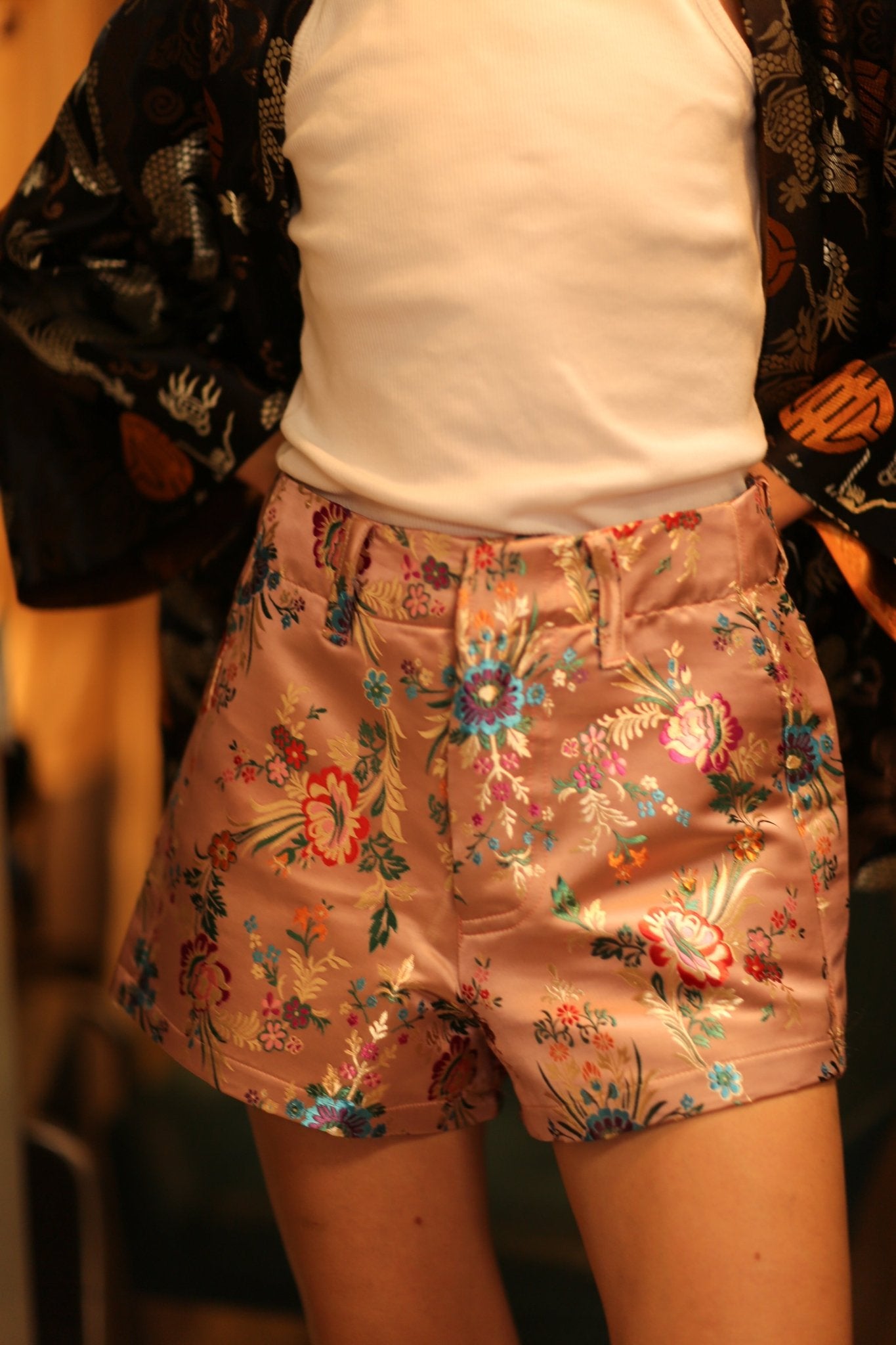 CHINESE SILK SHORT PANTS MEI LING - BANGKOK TAILOR CLOTHING STORE - HANDMADE CLOTHING